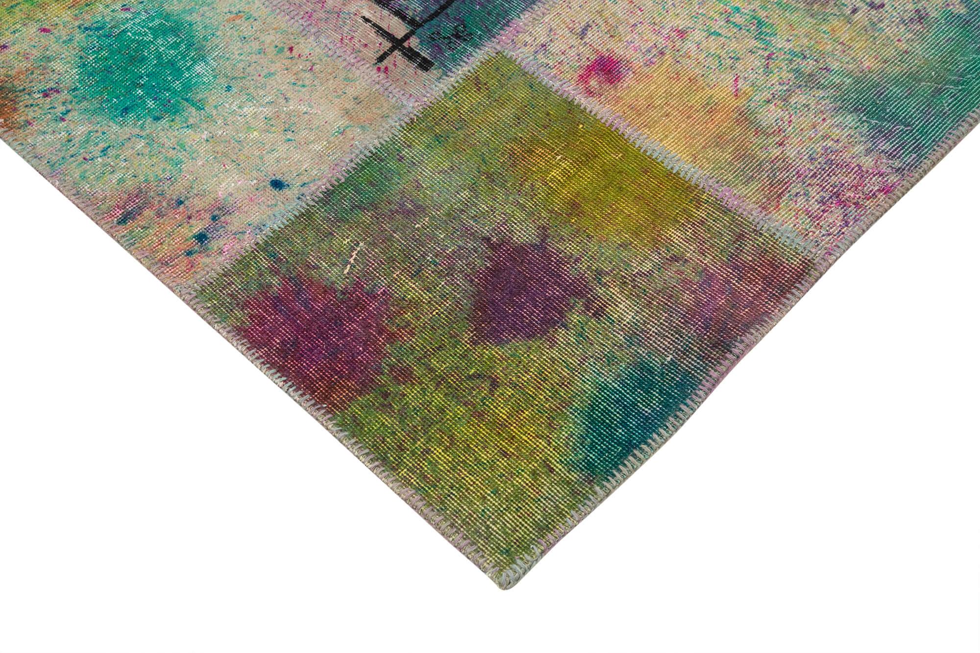 10 x 13 Multicolor Patchwork Rug - 939