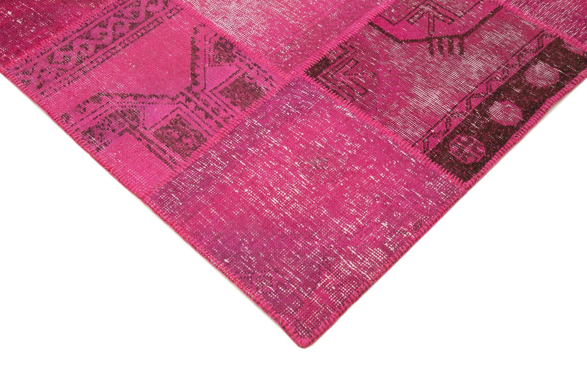 8 x 10 Pink Patchwork Rug - 1017