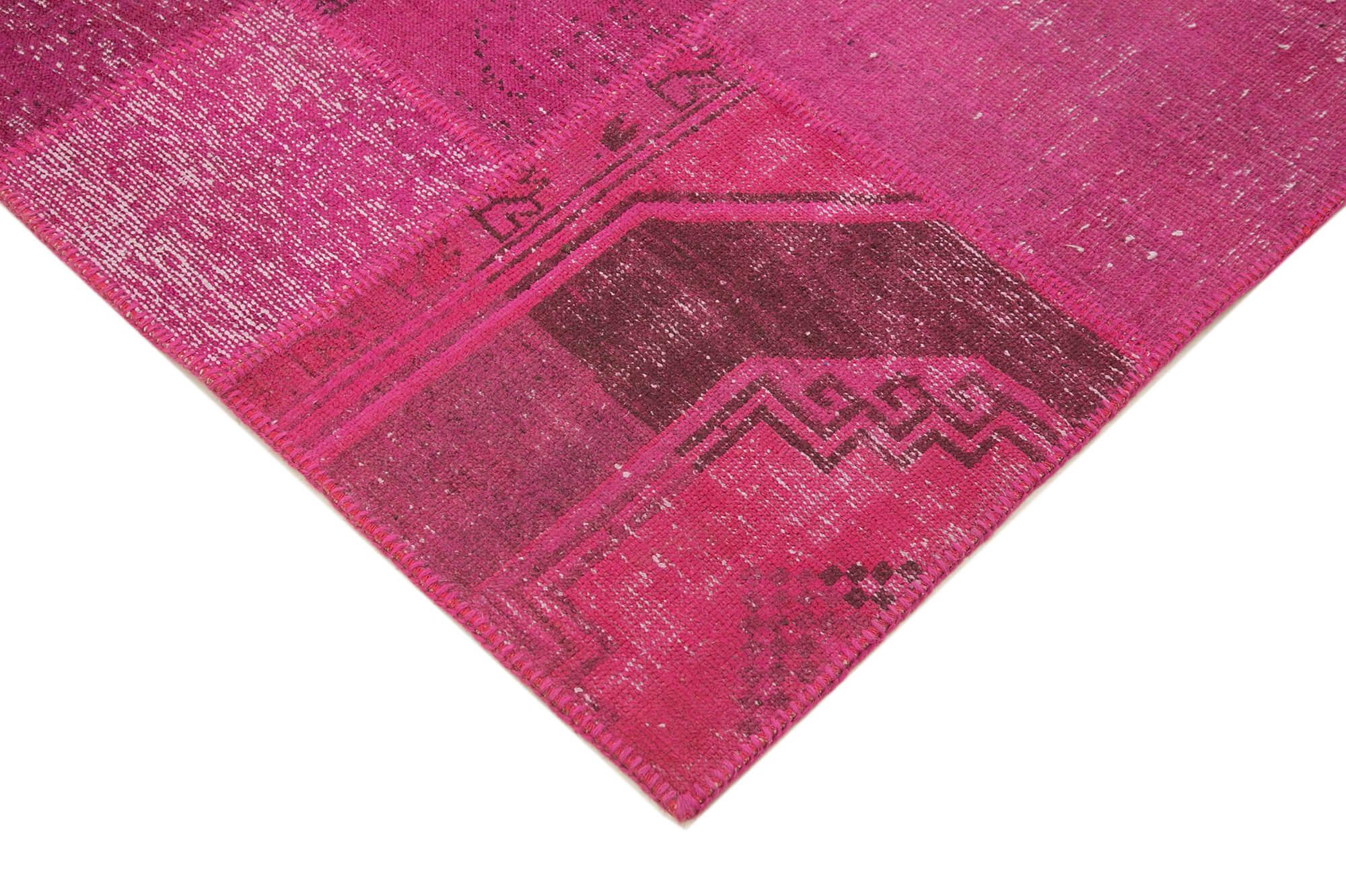 8 x 10 Pink Patchwork Rug - 1018