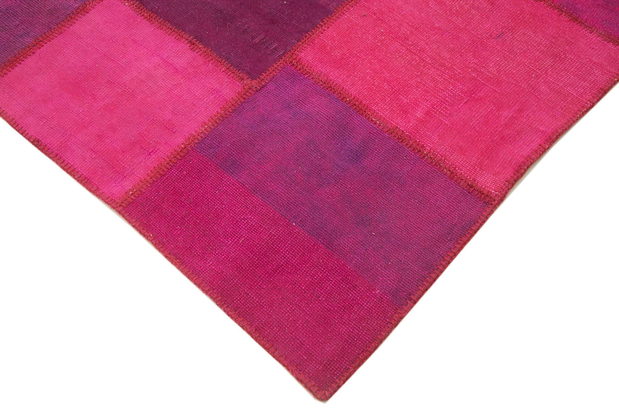 8 x 11 Pink Patchwork Rug- 1029