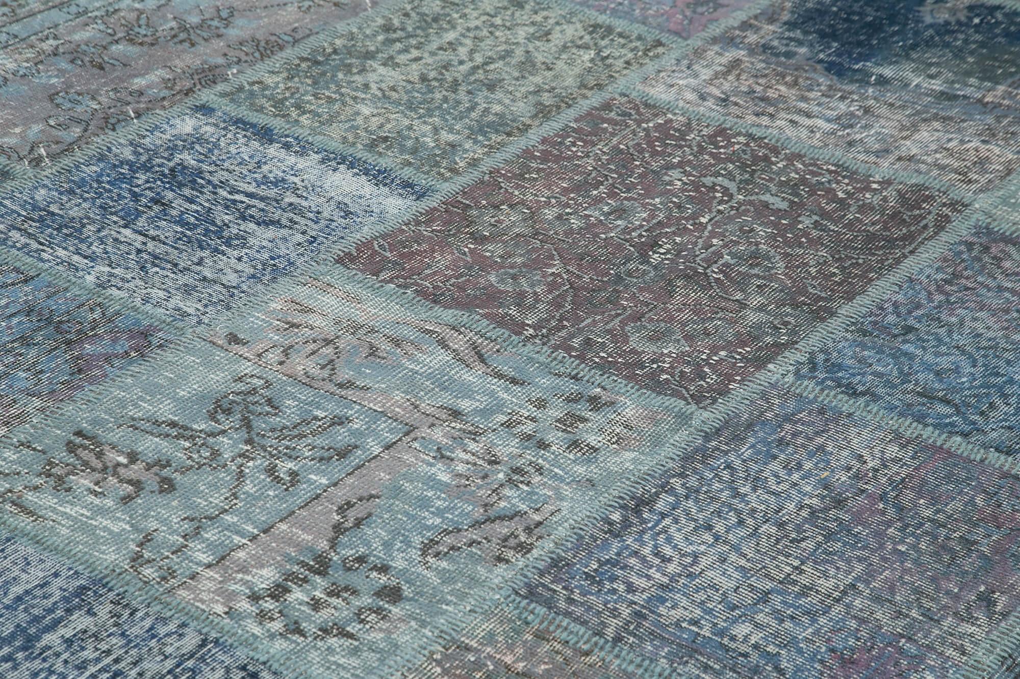 8 x 12 Blue Patchwork Rug- 1023