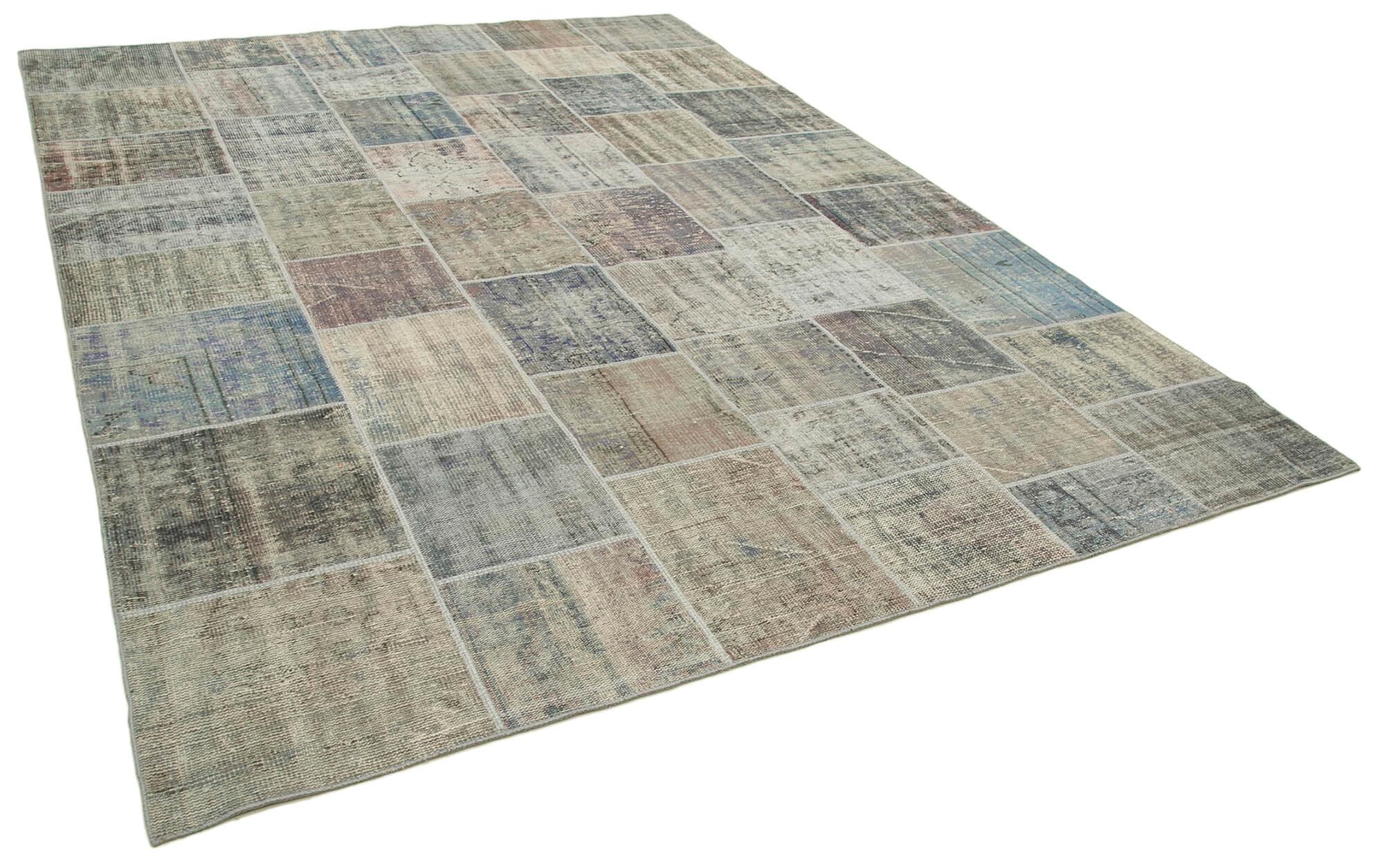 8 x 12 Grey Patchwork Rug- 1037