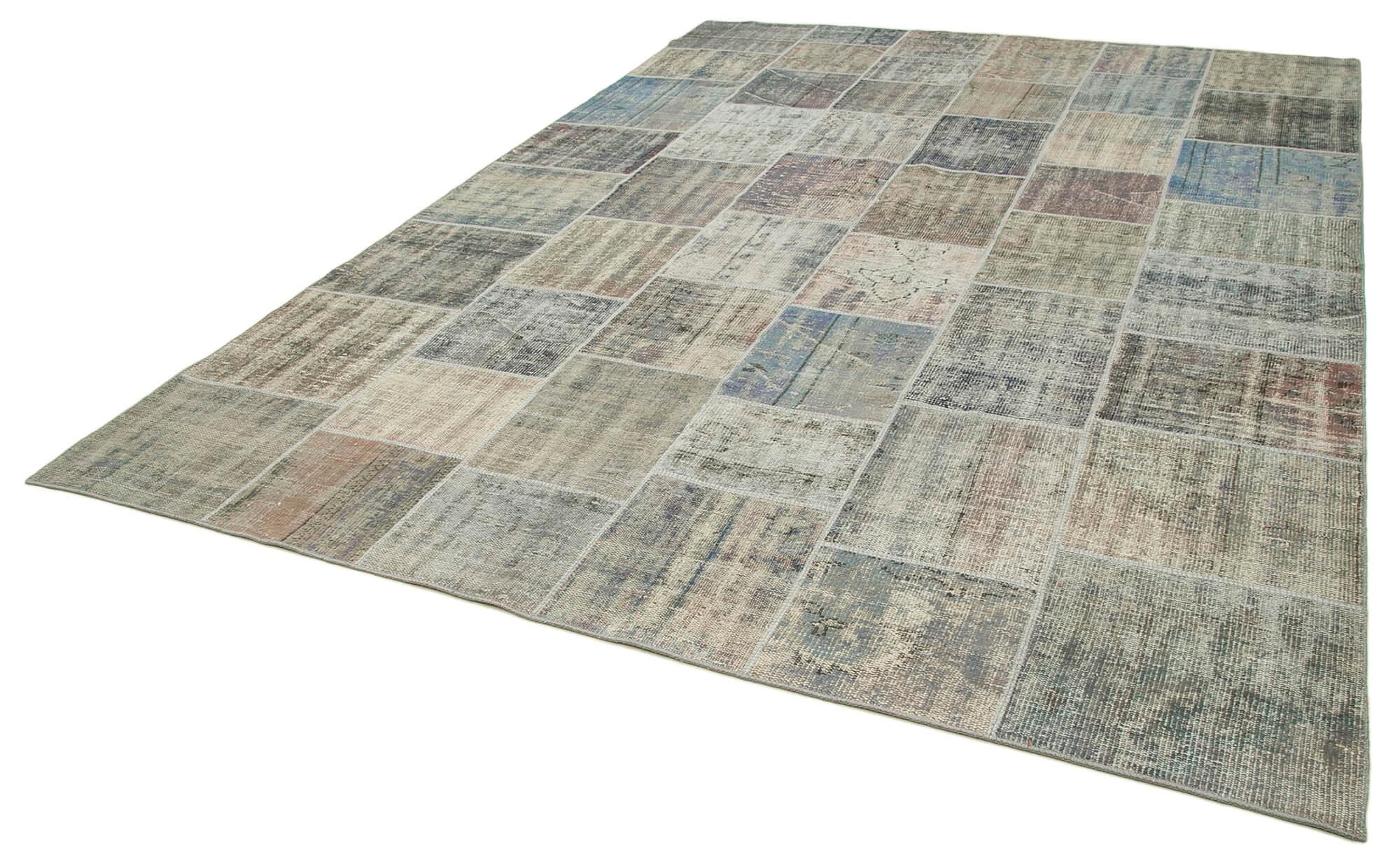 8 x 12 Grey Patchwork Rug- 1037