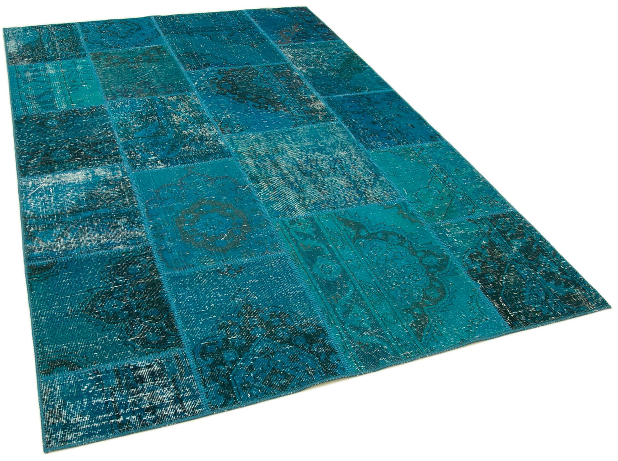 5 x 8 Turquoise Patchwork Rug - 350