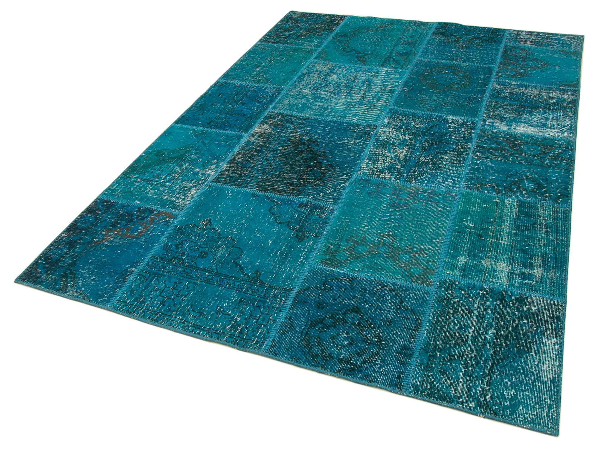 5 x 8 Turquoise Patchwork Rug - 350