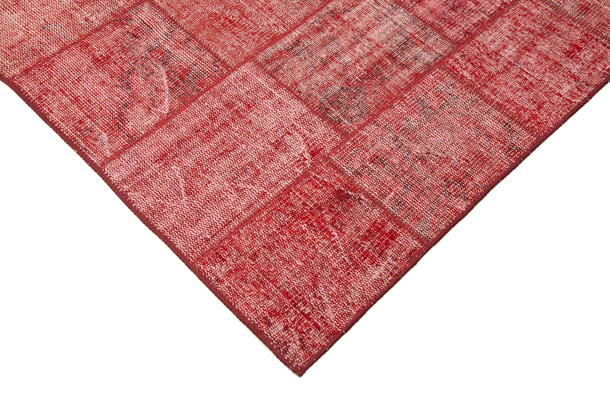 6 x 8 Red Patchwork Rug - 354