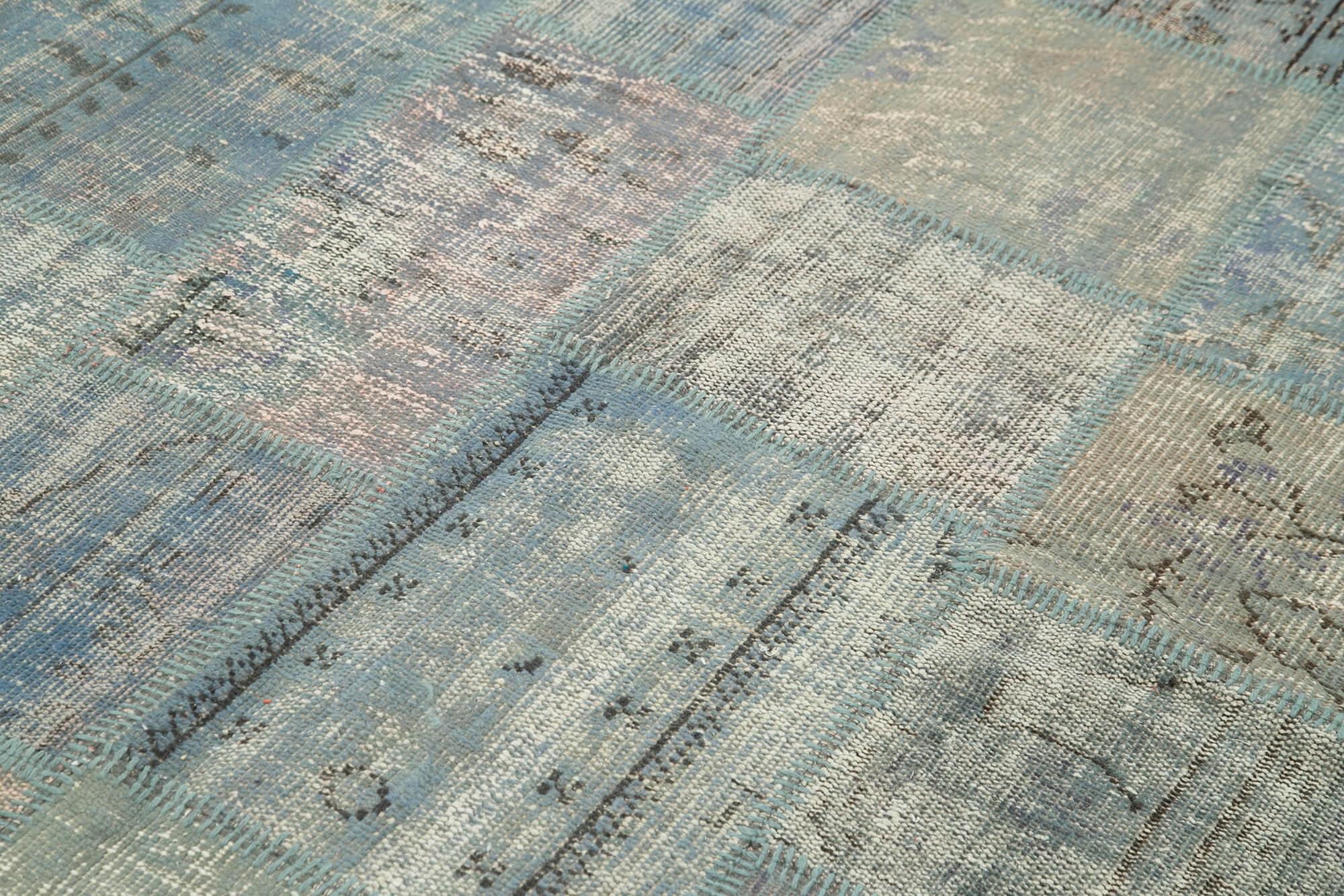 6 x 8 Blue Patchwork Rug - 355