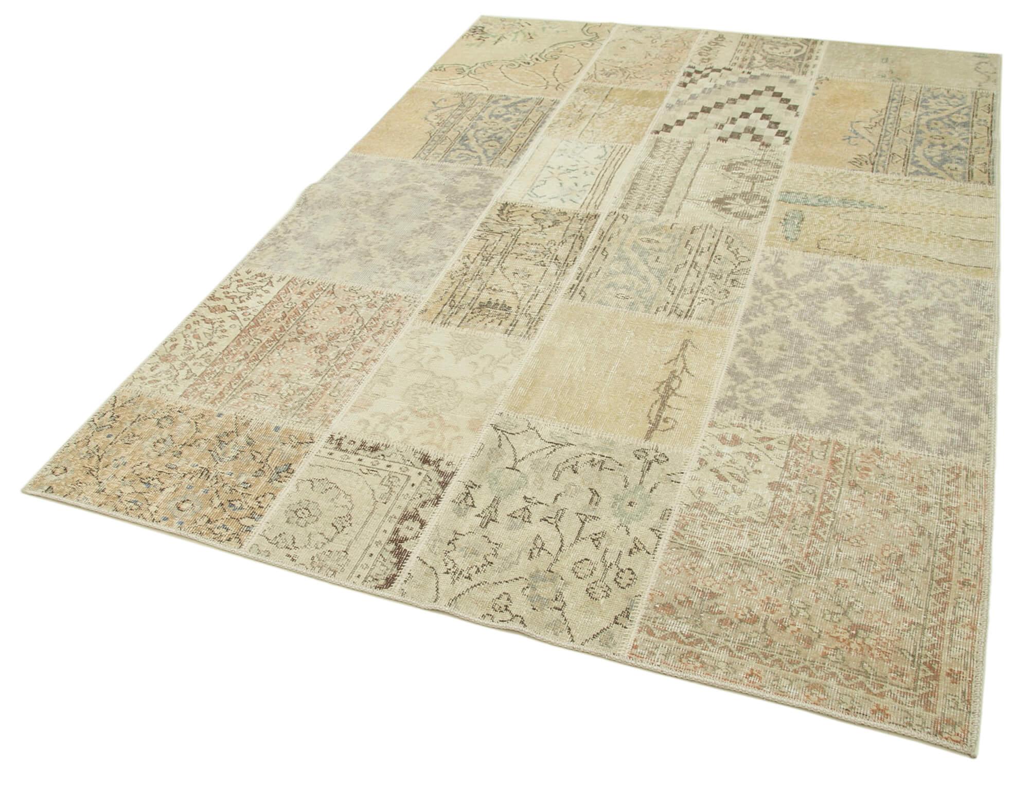 6 x 8 Beige Patchwork Rug - 356