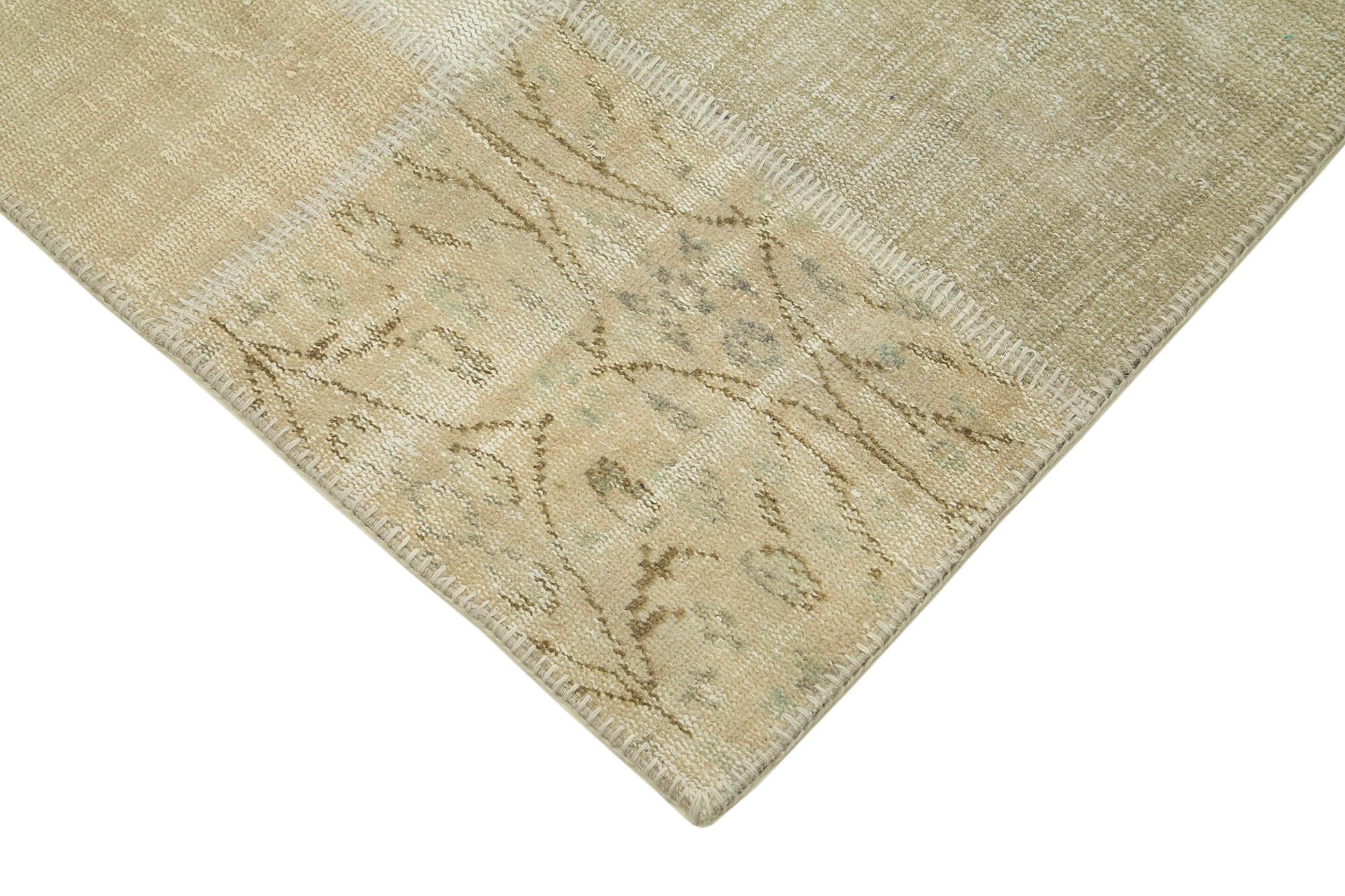 6 x 8 Beige Patchwork Rug - 360