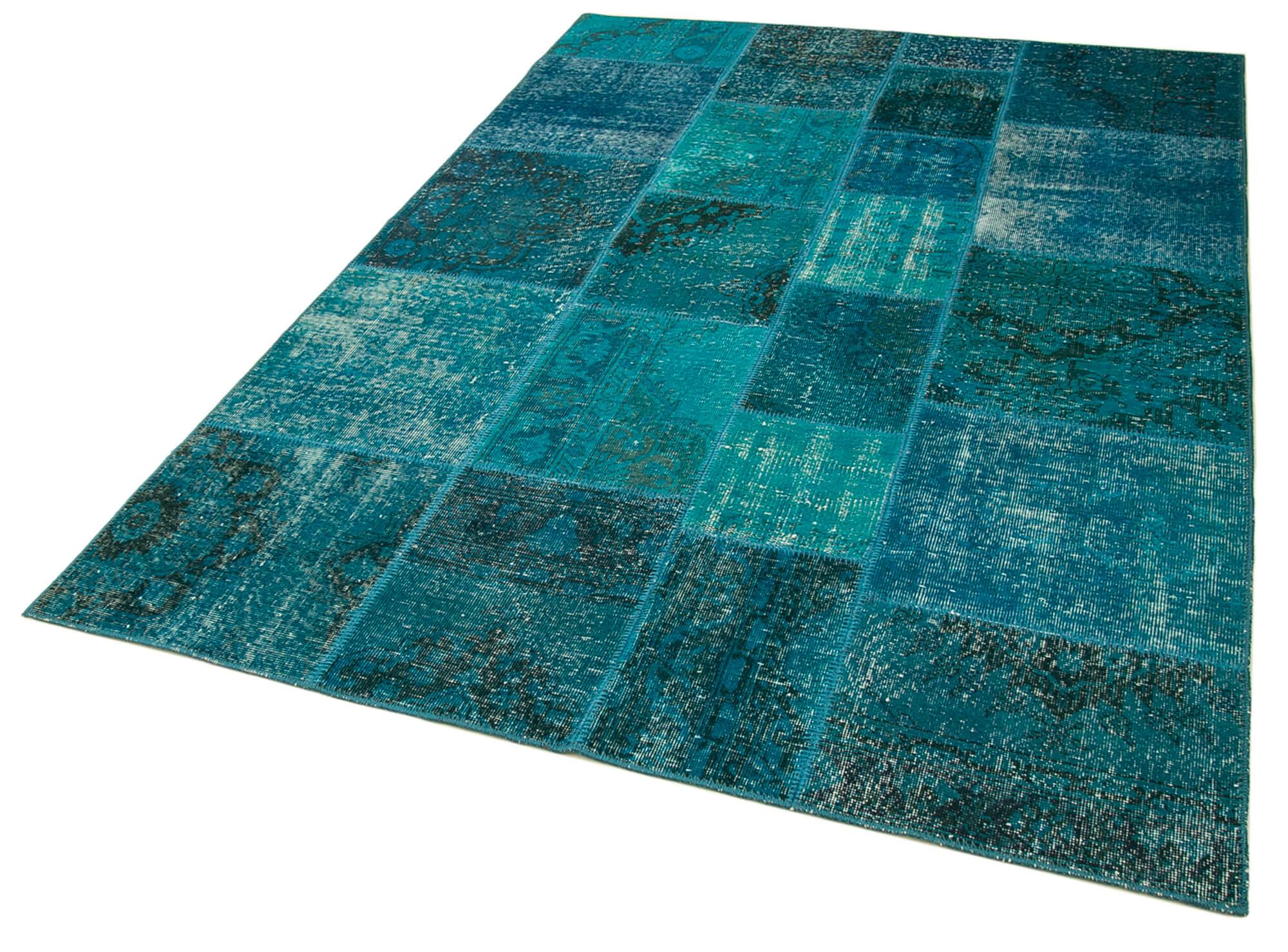 6 x 8 Turquoise Patchwork Rug - 400