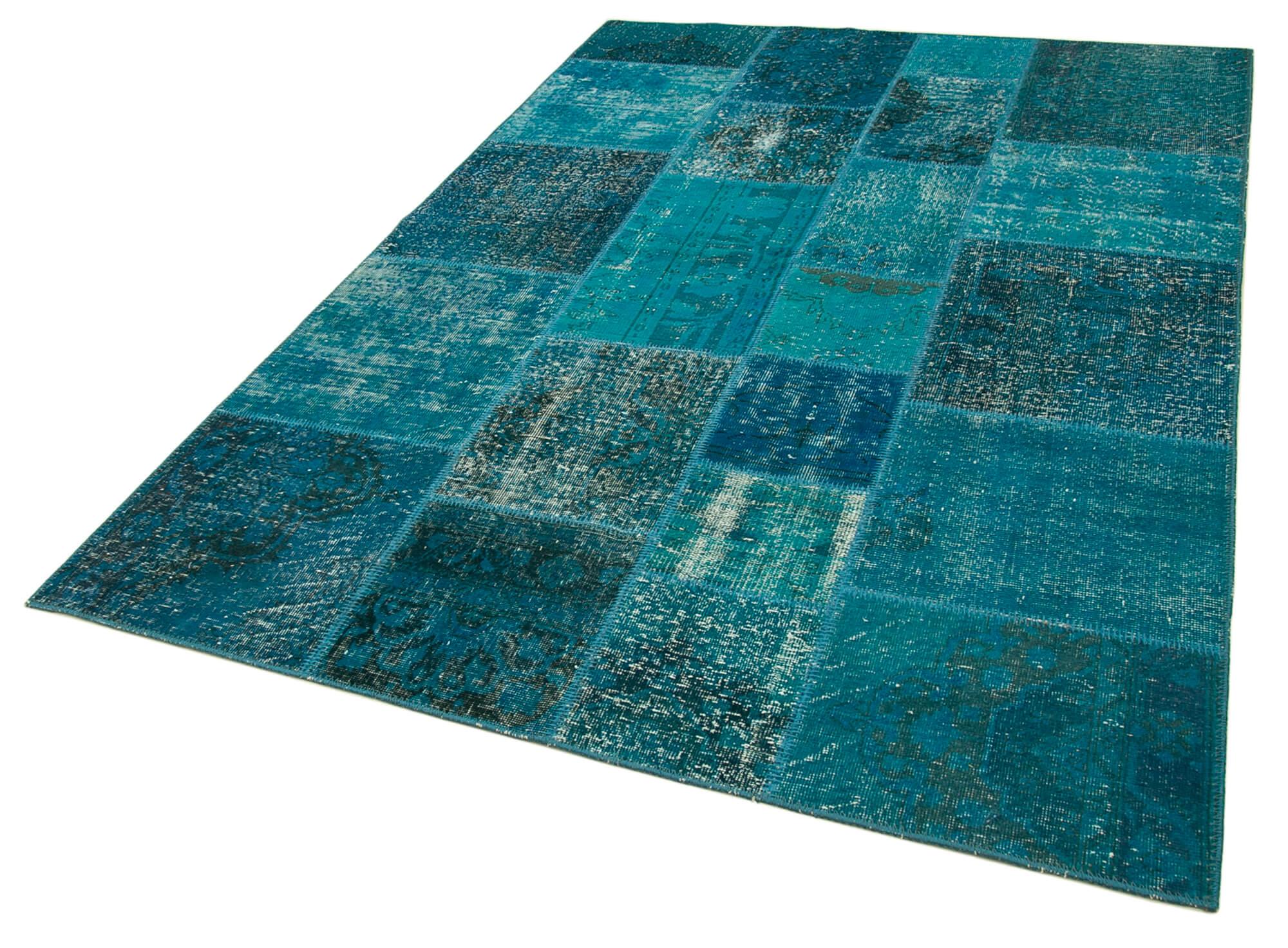 6 x 8 Turquoise Patchwork Rug - 609