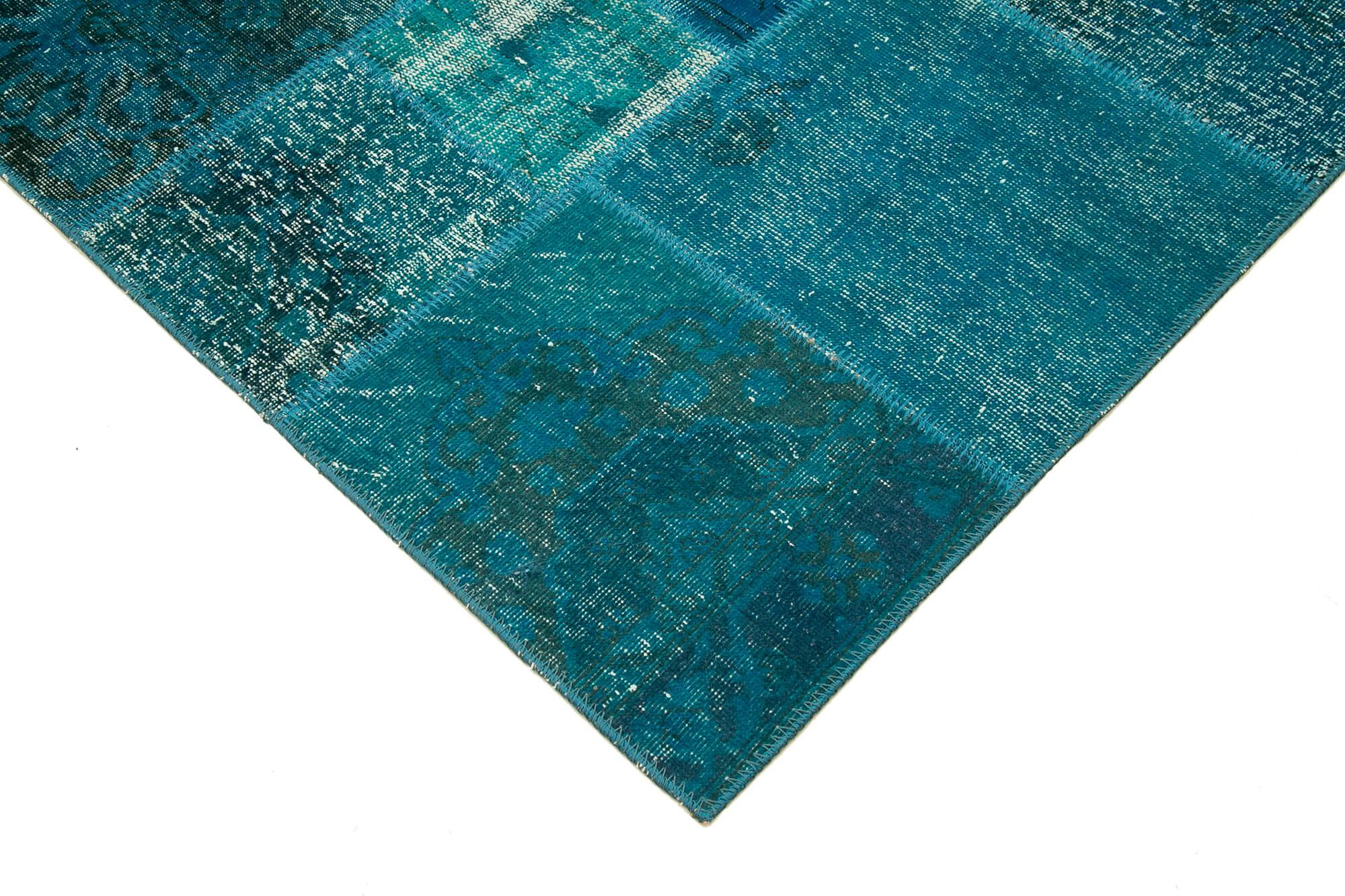 6 x 8 Turquoise Patchwork Rug - 609