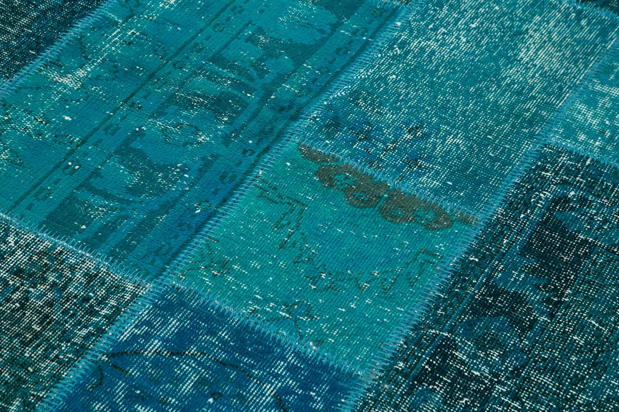 6 x 8 Turquoise Patchwork Rug - 609