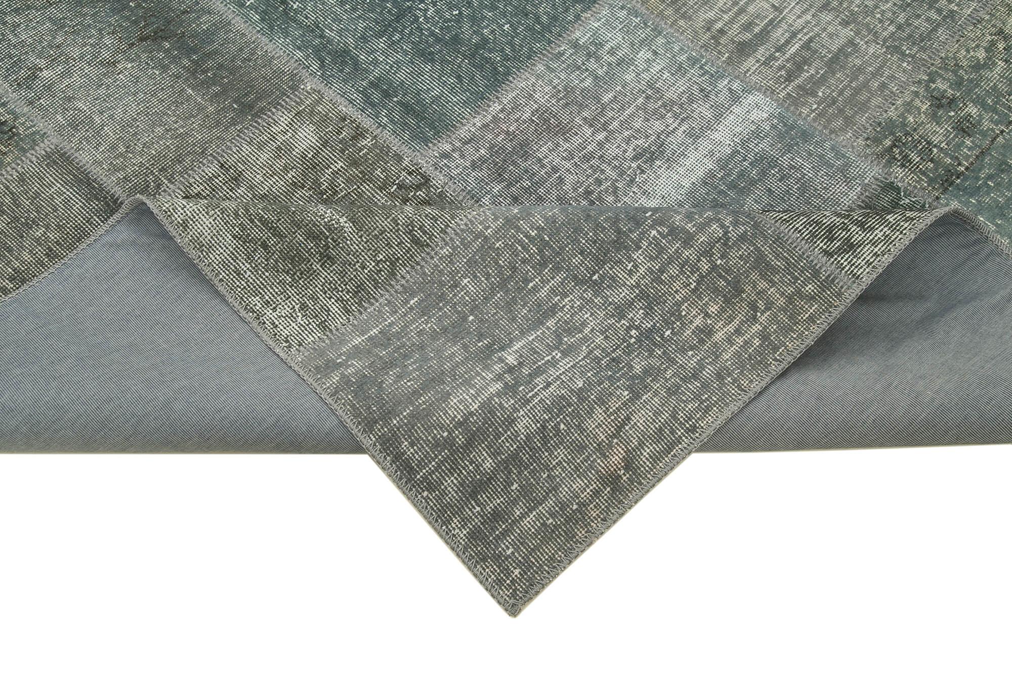 6 x 8 Grey Patchwork Rug - 611