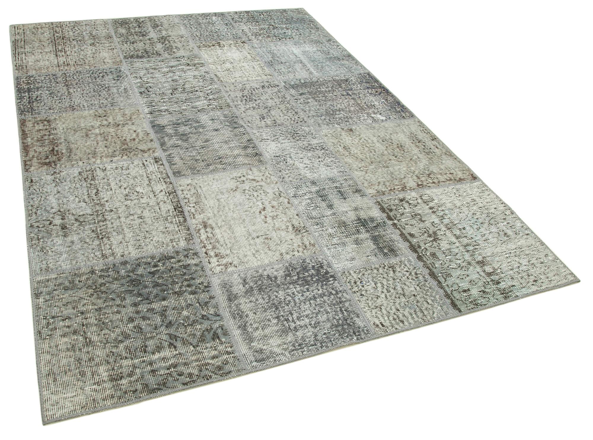 6 x 8 Grey Patchwork Rug - 621