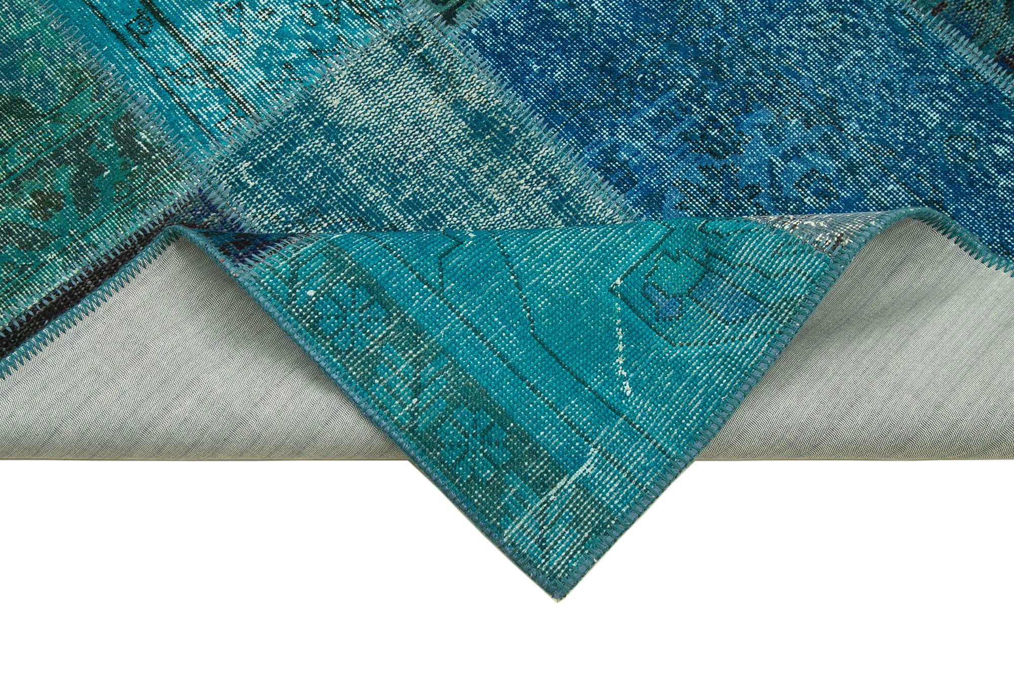 6 x 8 Turquoise Patchwork Rug - 651