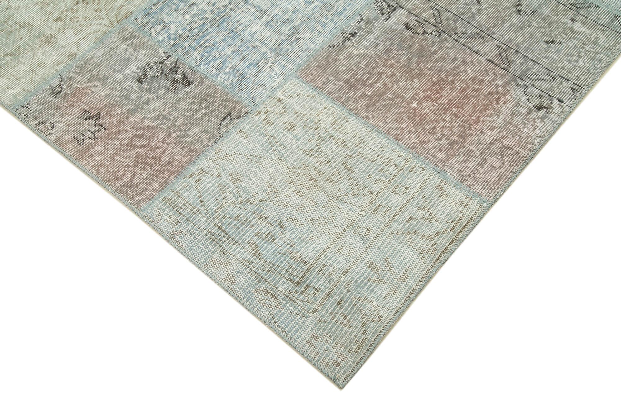 6 x 8 Blue Patchwork Rug - 663