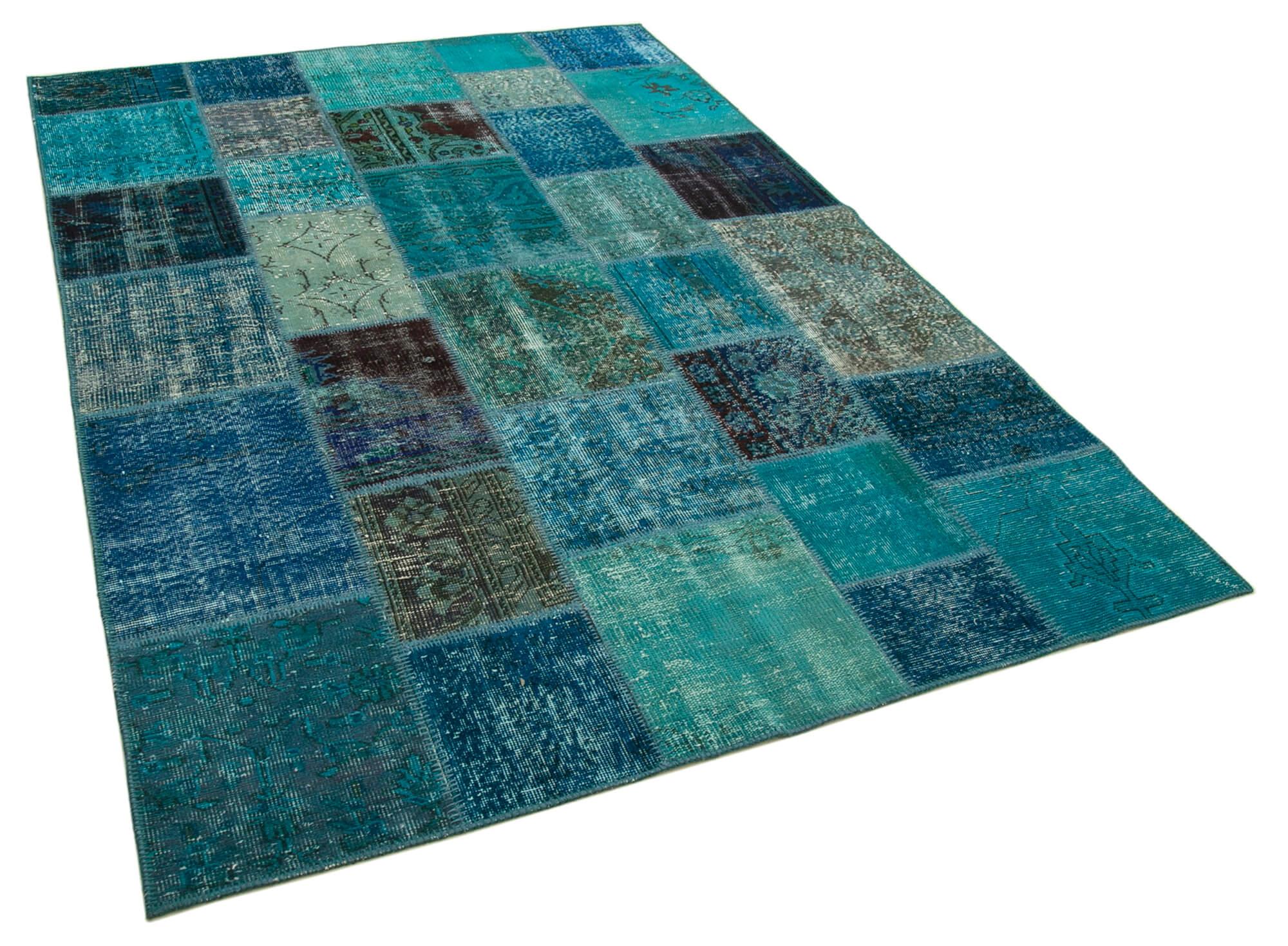 6 x 8 Turquoise Patchwork Rug - 664