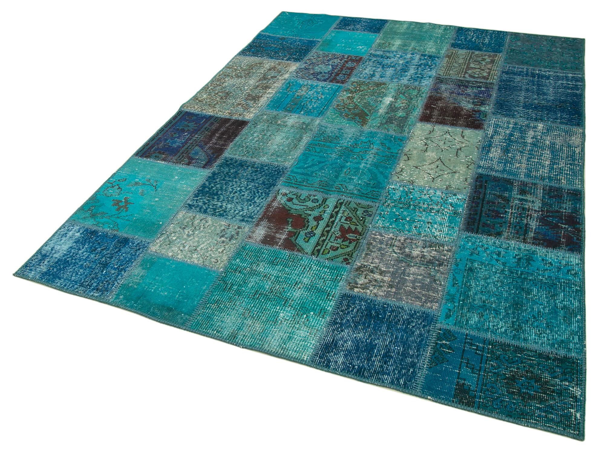 6 x 8 Turquoise Patchwork Rug - 664