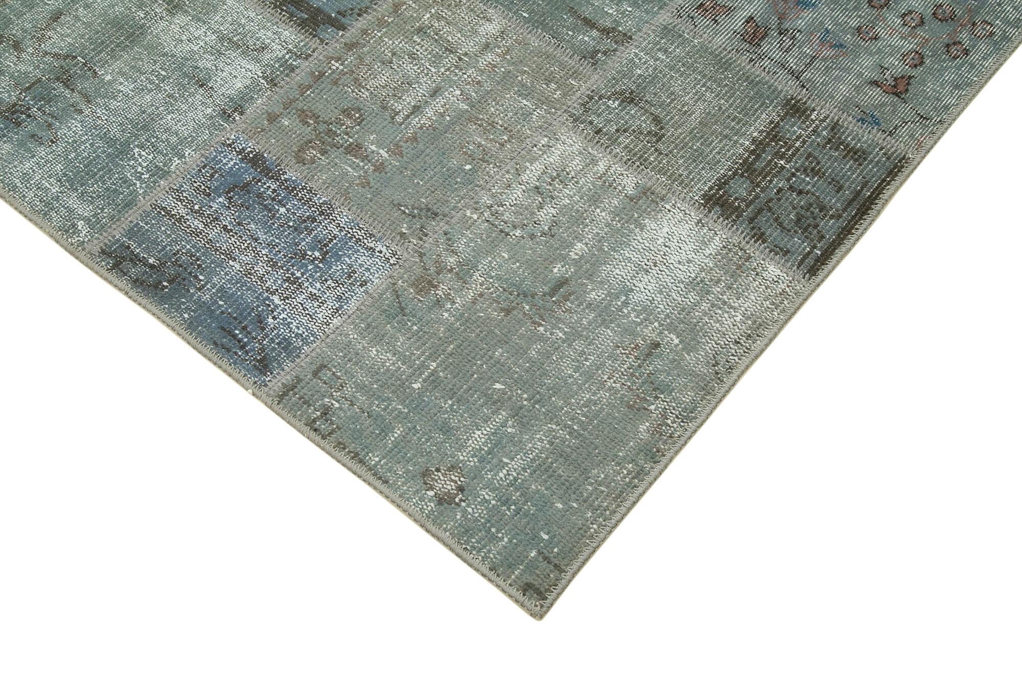 6 x 8 Grey Patchwork Rug - 679