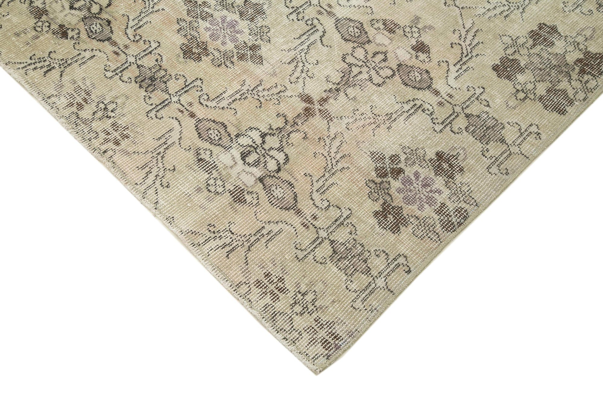 6 x 8 Beige Bohemian Rug  - 744