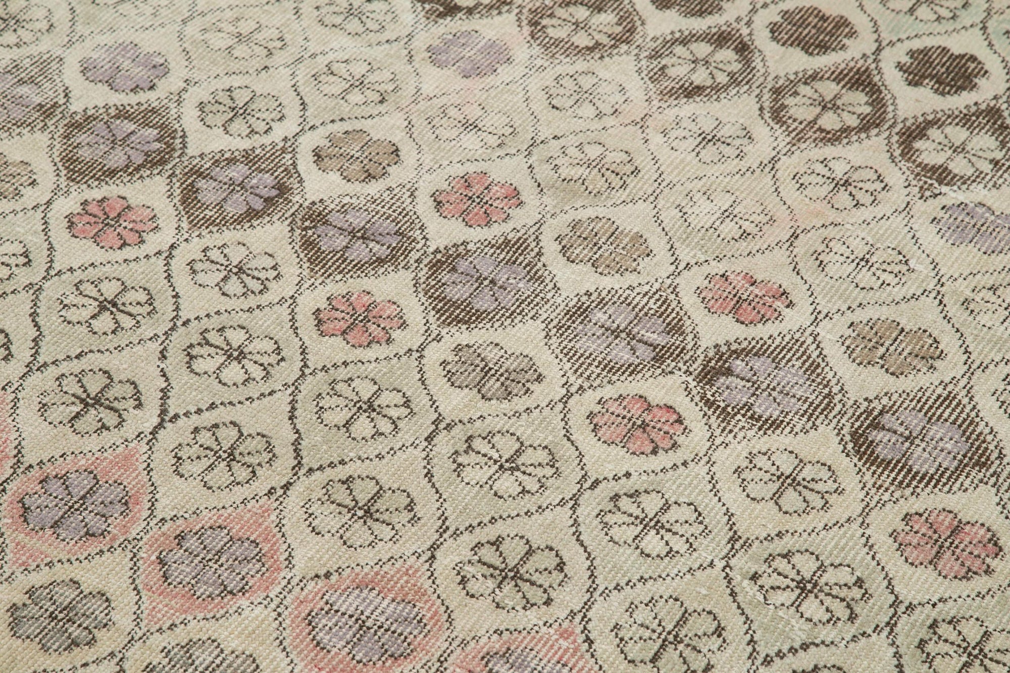 5 x 9 Beige Bohemian Rug  - 746