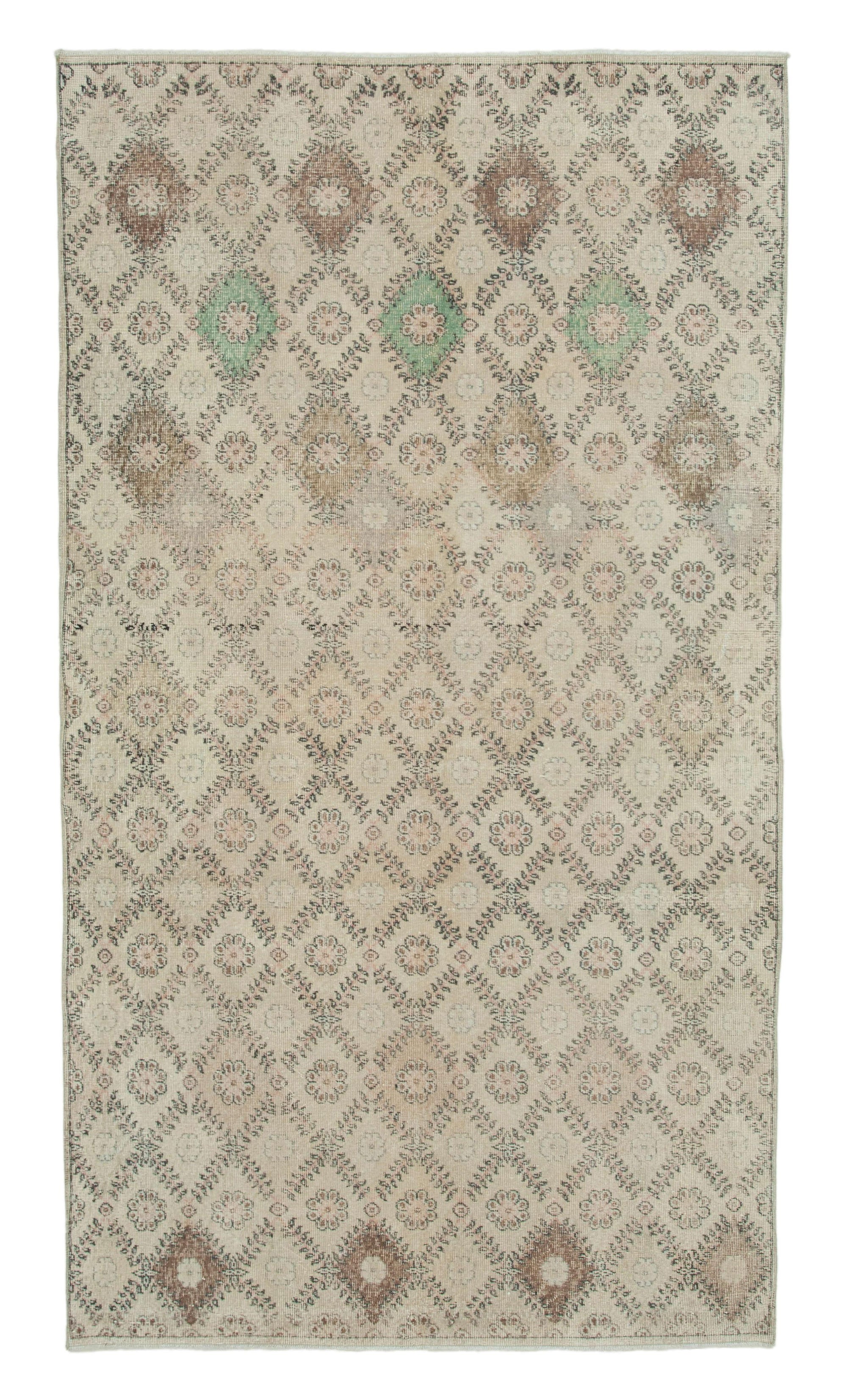 5 x 10 Beige Bohemian Rug  - 759