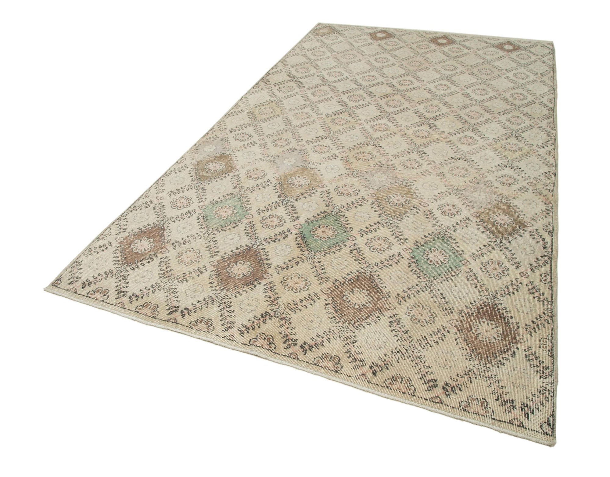 5 x 10 Beige Bohemian Rug  - 759