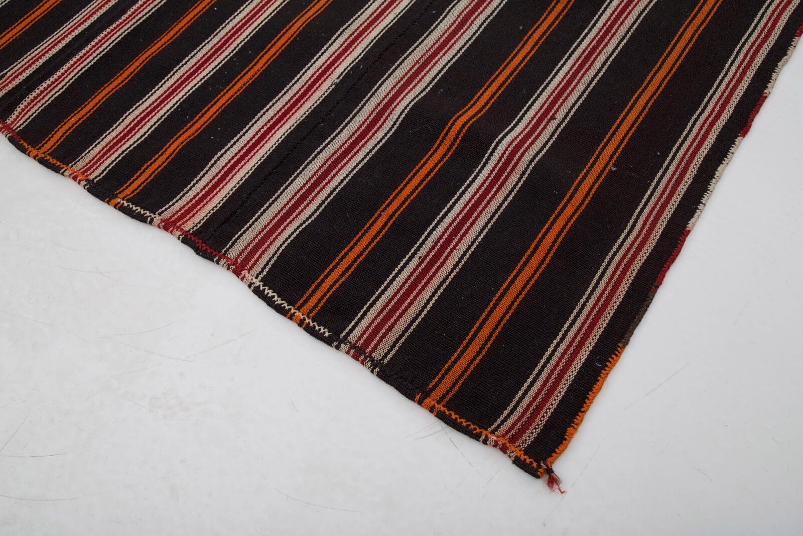 7 x 9 Brown Vintage Turkish Kilim Rug - 340