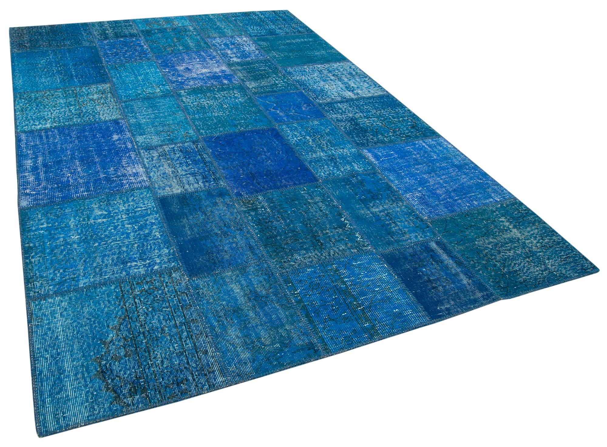 7 x 10 Blue Patchwork Rug - 698