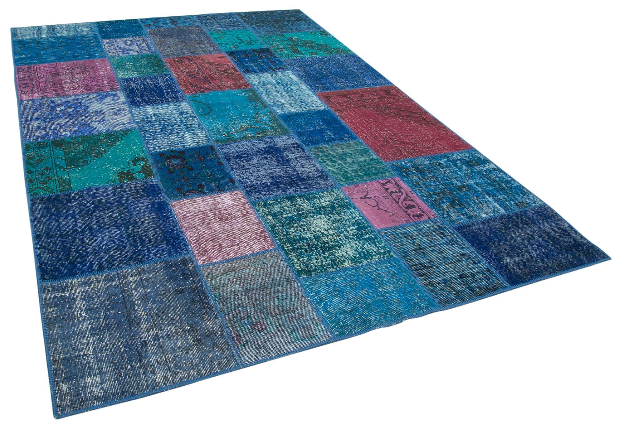 7 x 10 Blue Patchwork Rug - 705