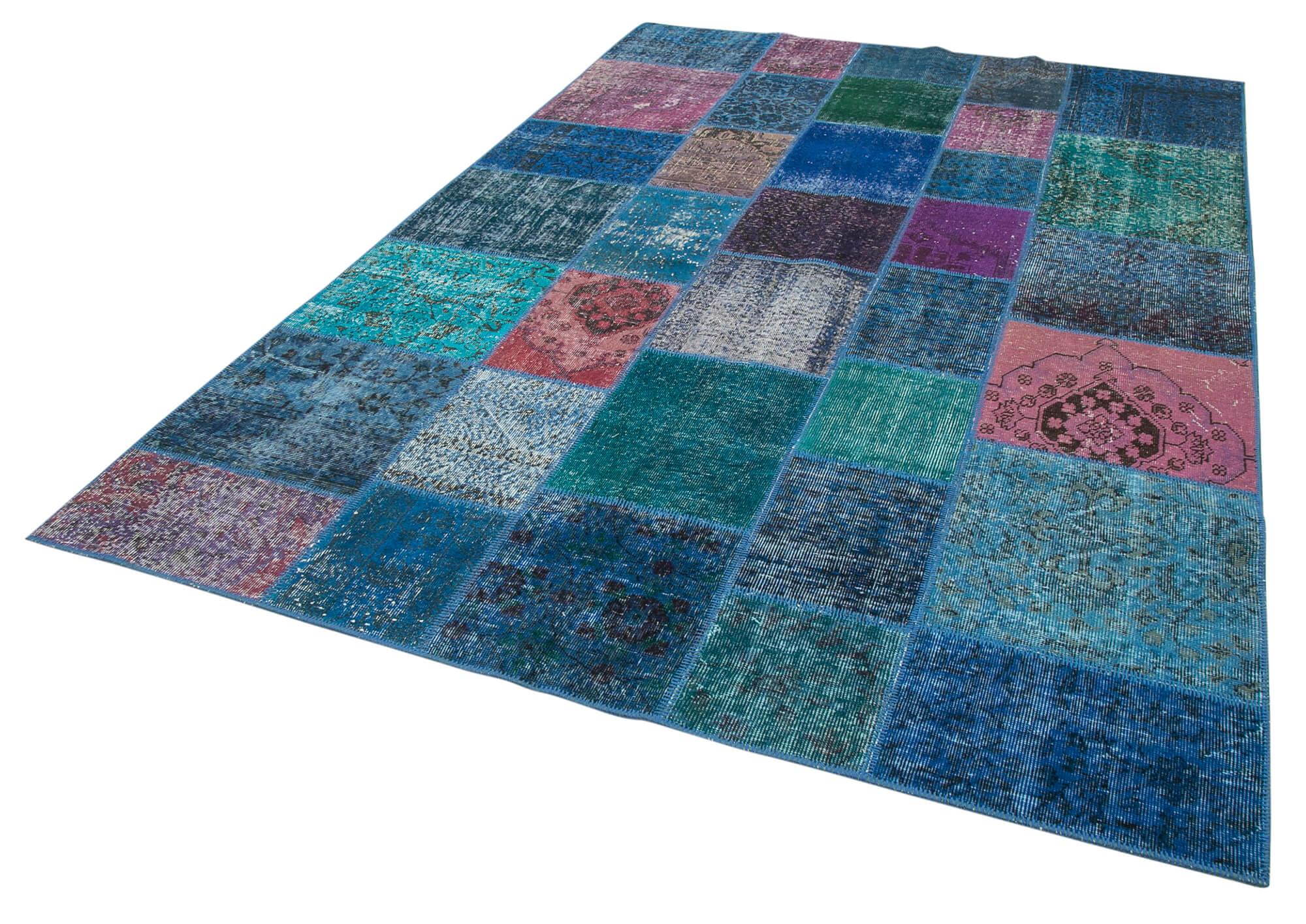 7 x 10 Blue Patchwork Rug - 709