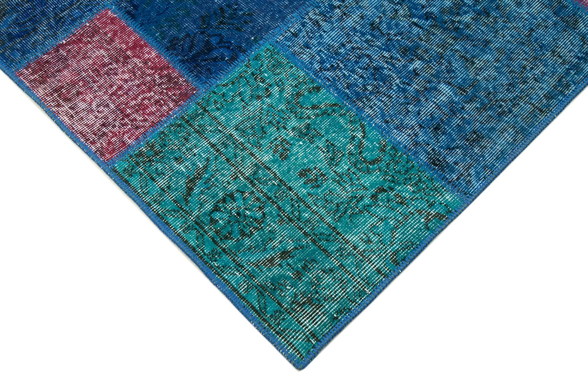 7 x 10 Blue Patchwork Rug - 713