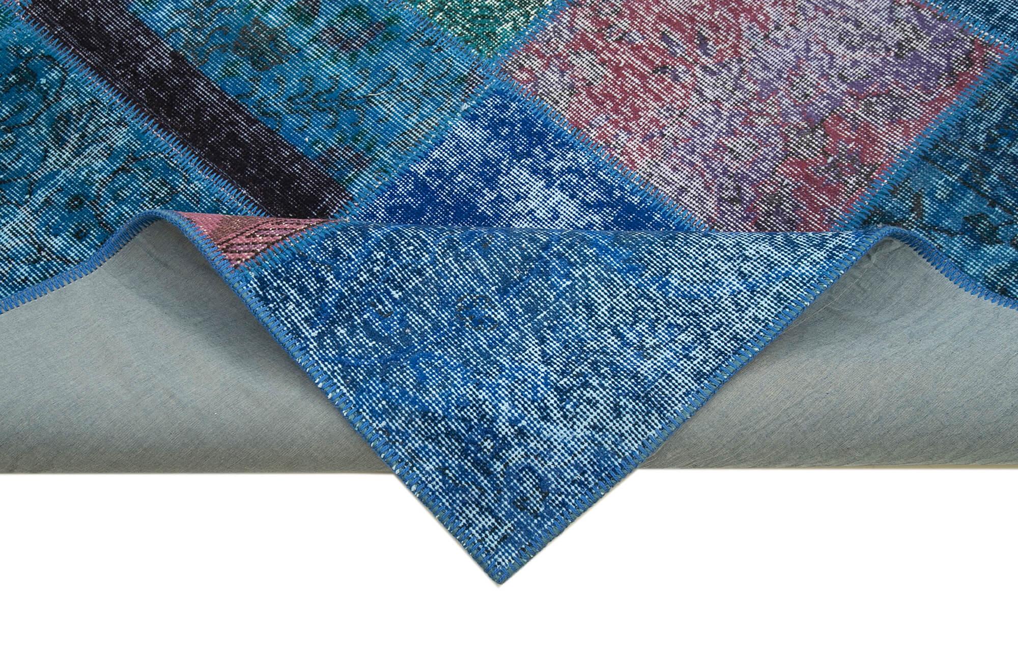 7 x 10 Blue Patchwork Rug - 713