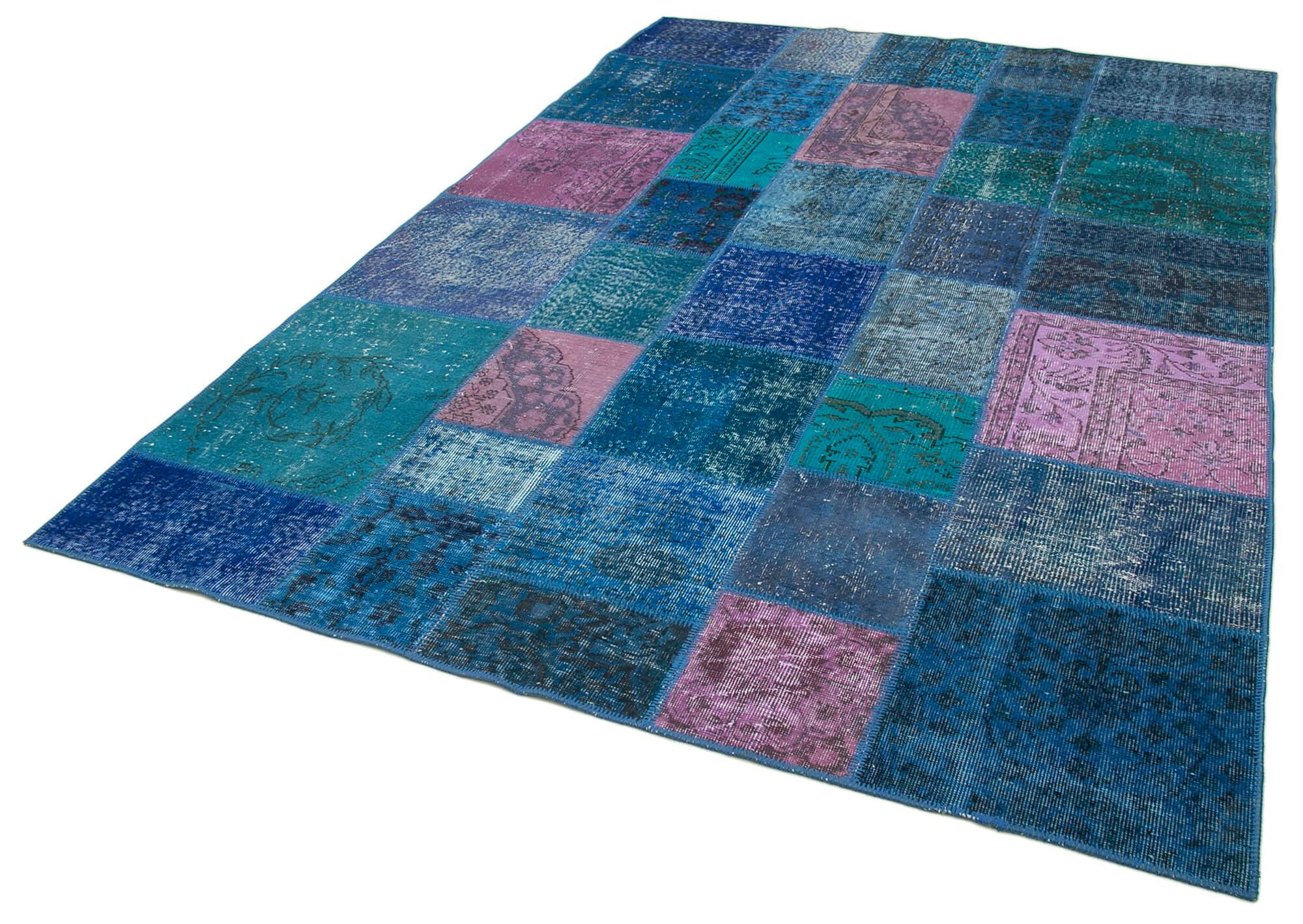 7 x 10 Blue Patchwork Rug - 715