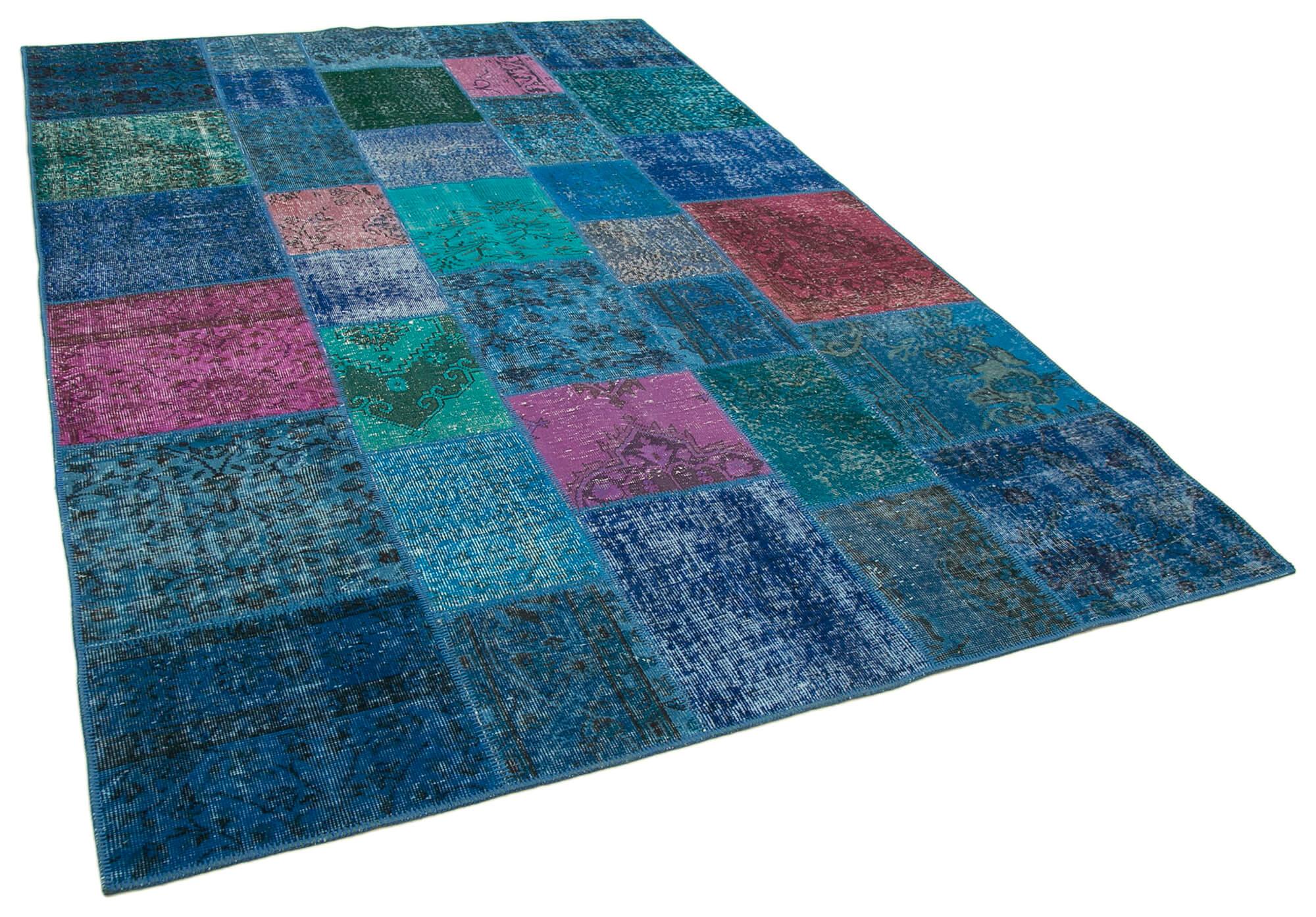 7 x 10 Blue Patchwork Rug - 717