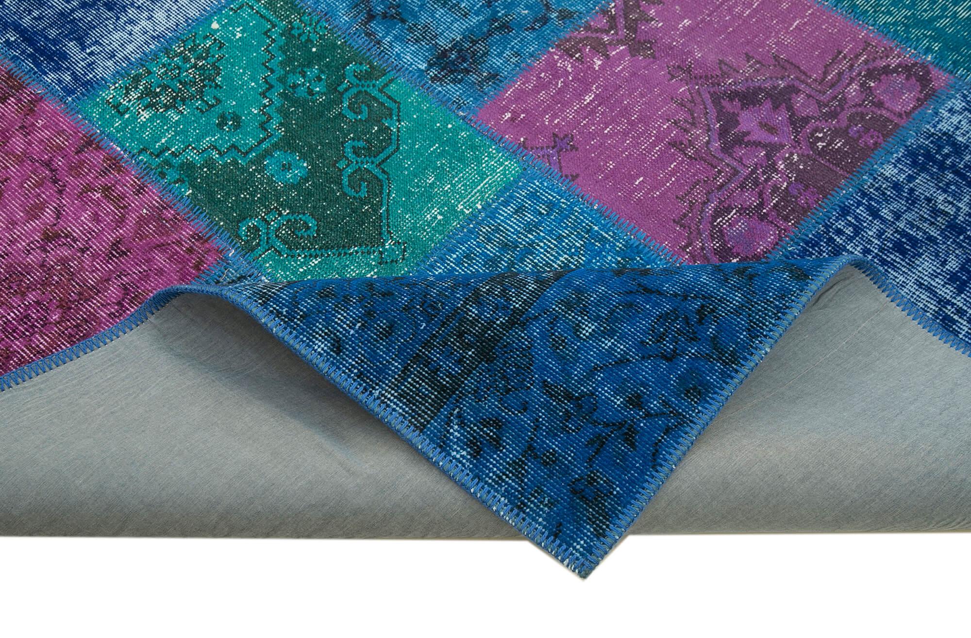 7 x 10 Blue Patchwork Rug - 717