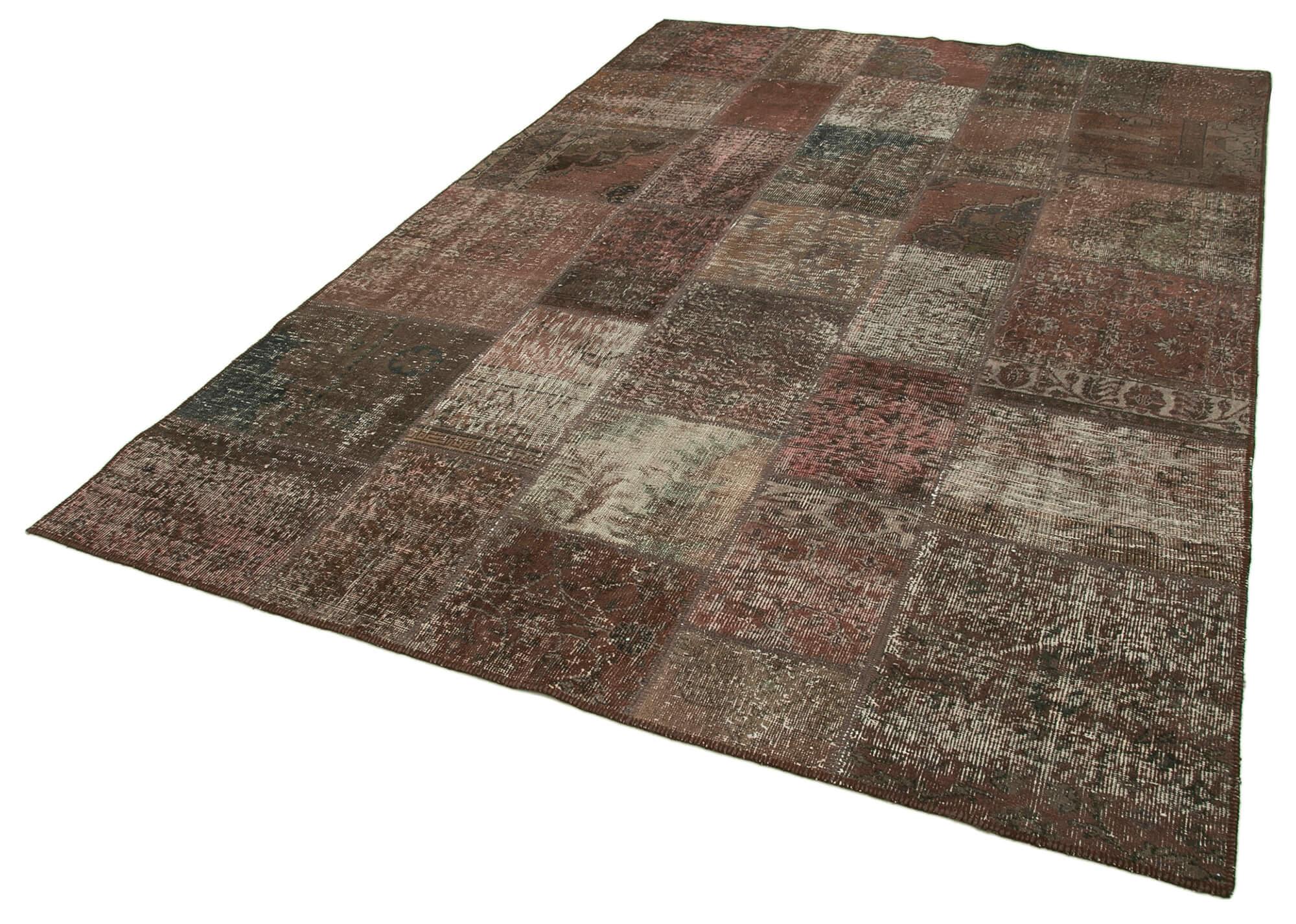 7 x 10 Brown Patchwork Rug - 718