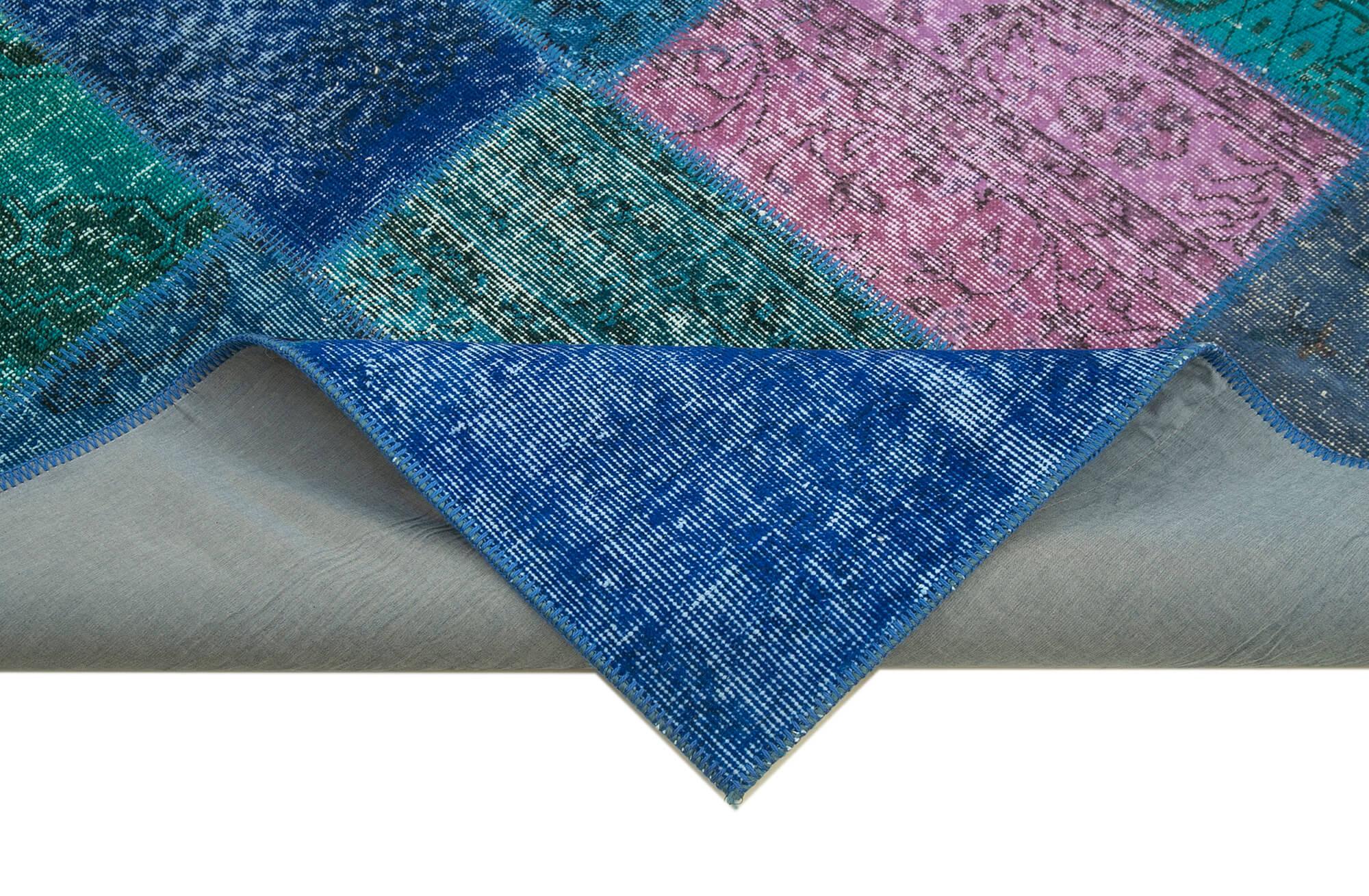 7 x 10 Blue Patchwork Rug - 720