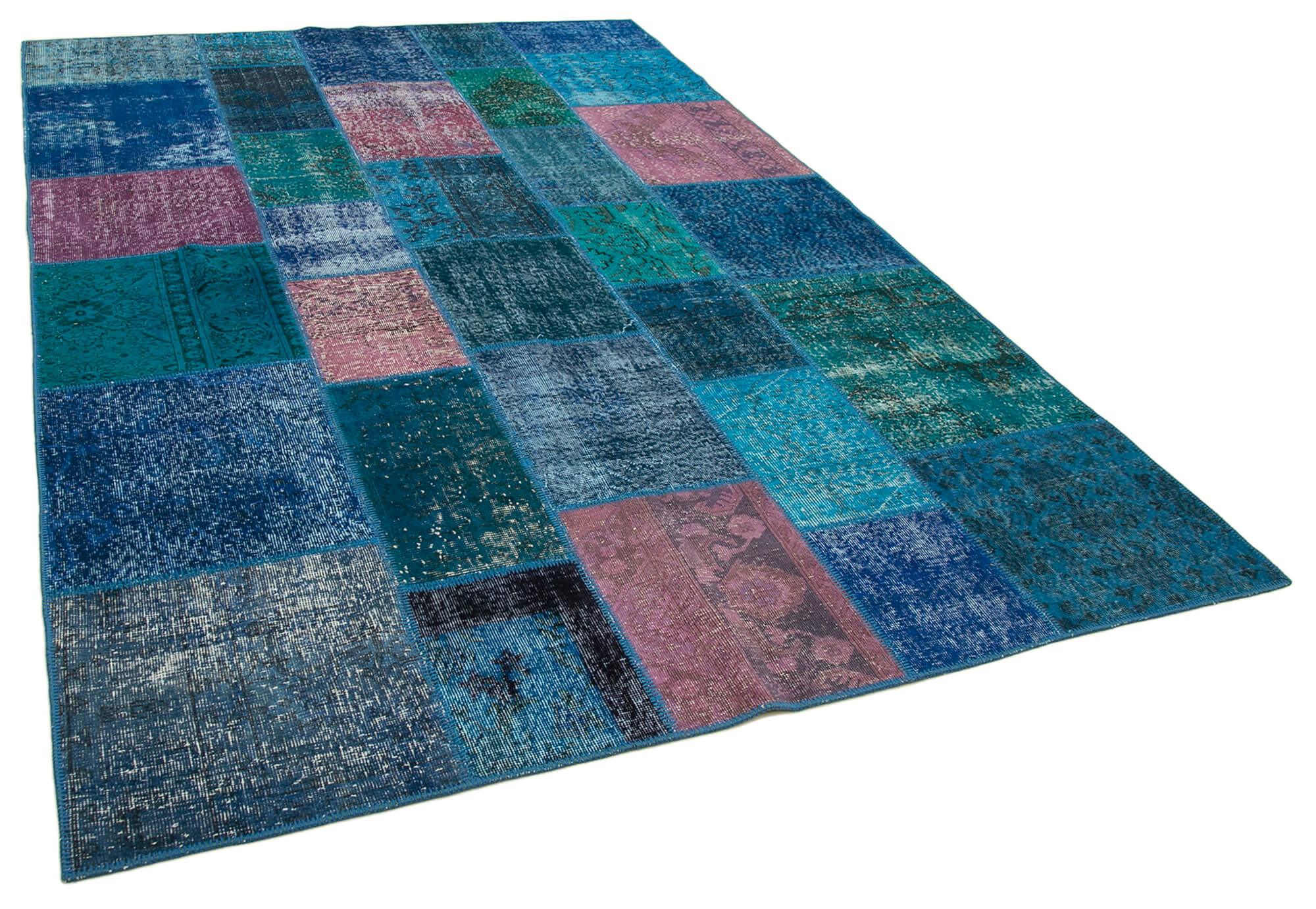 7 x 10 Blue Patchwork Rug - 722