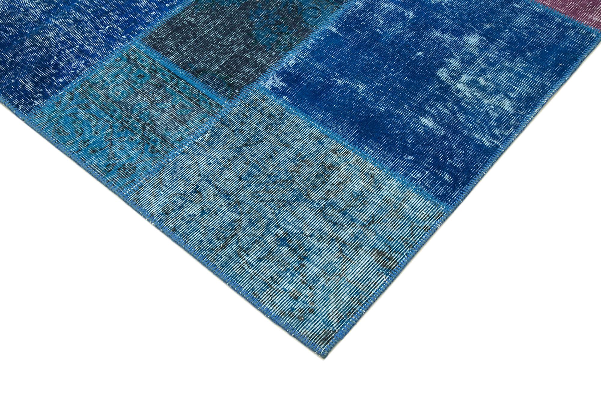 7 x 10 Blue Patchwork Rug - 722