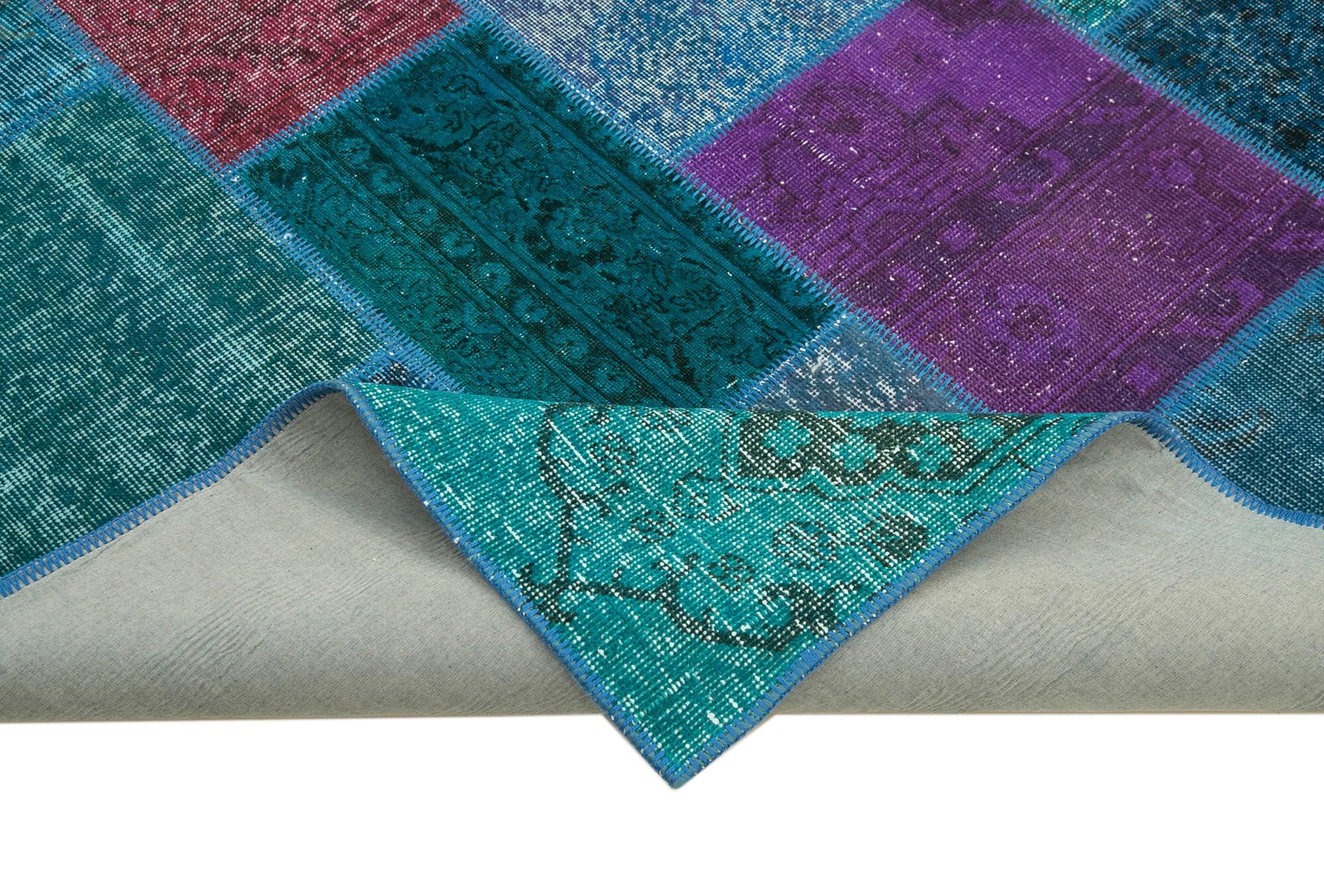 7 x 10 Blue Patchwork Rug - 725