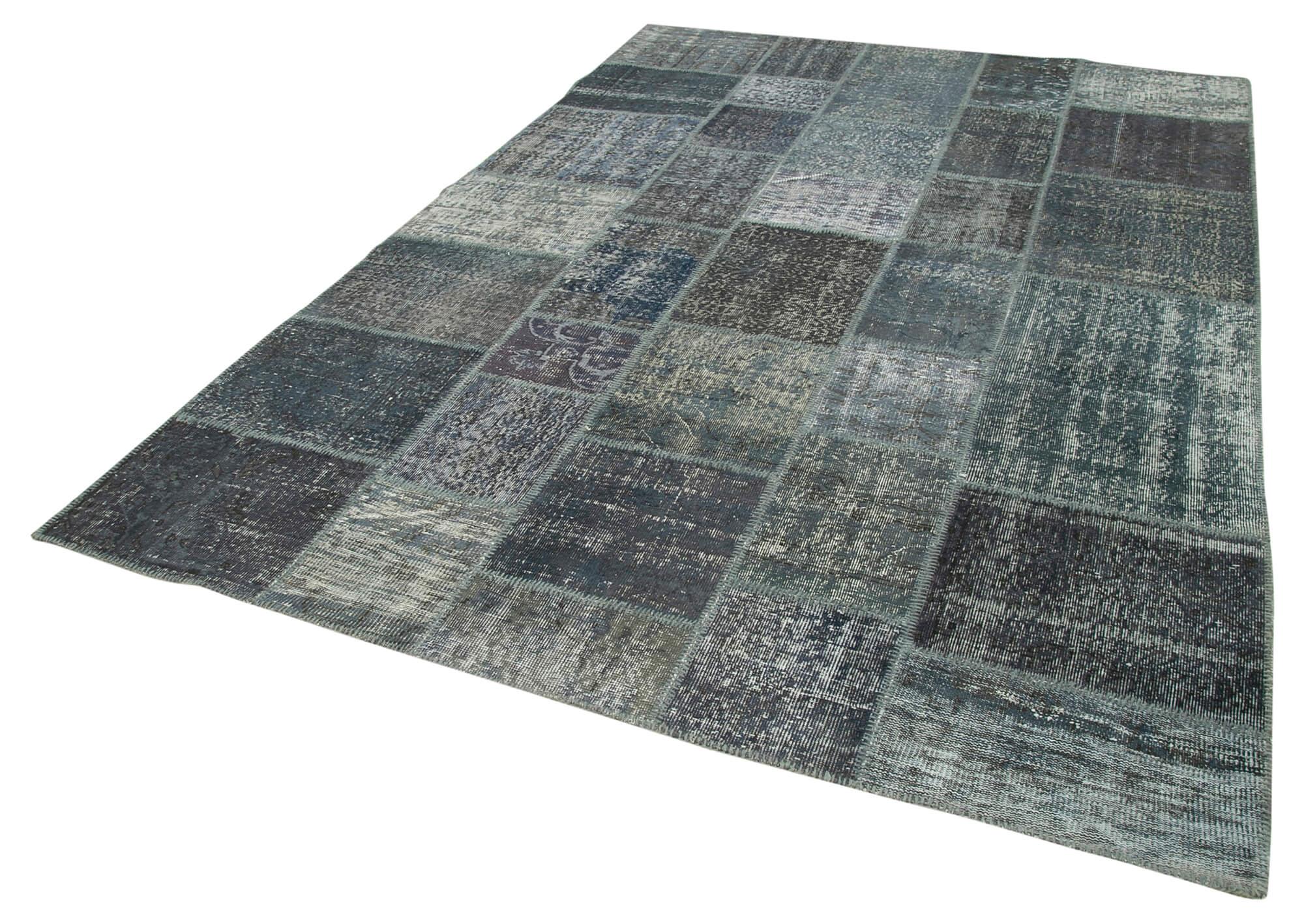 7 x 10 Grey Patchwork Rug - 728