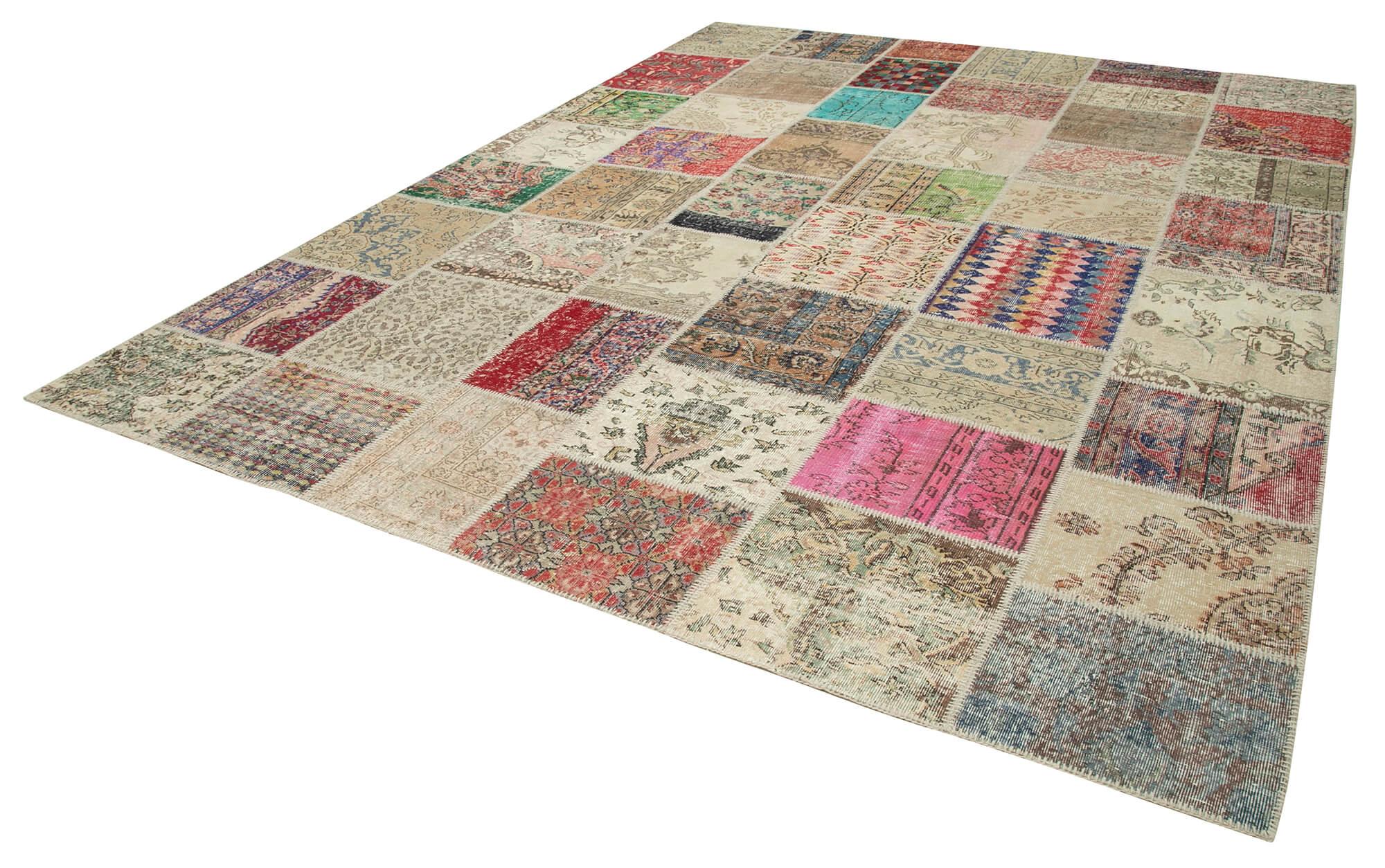 10 x 13 Beige Patchwork Rug - 928