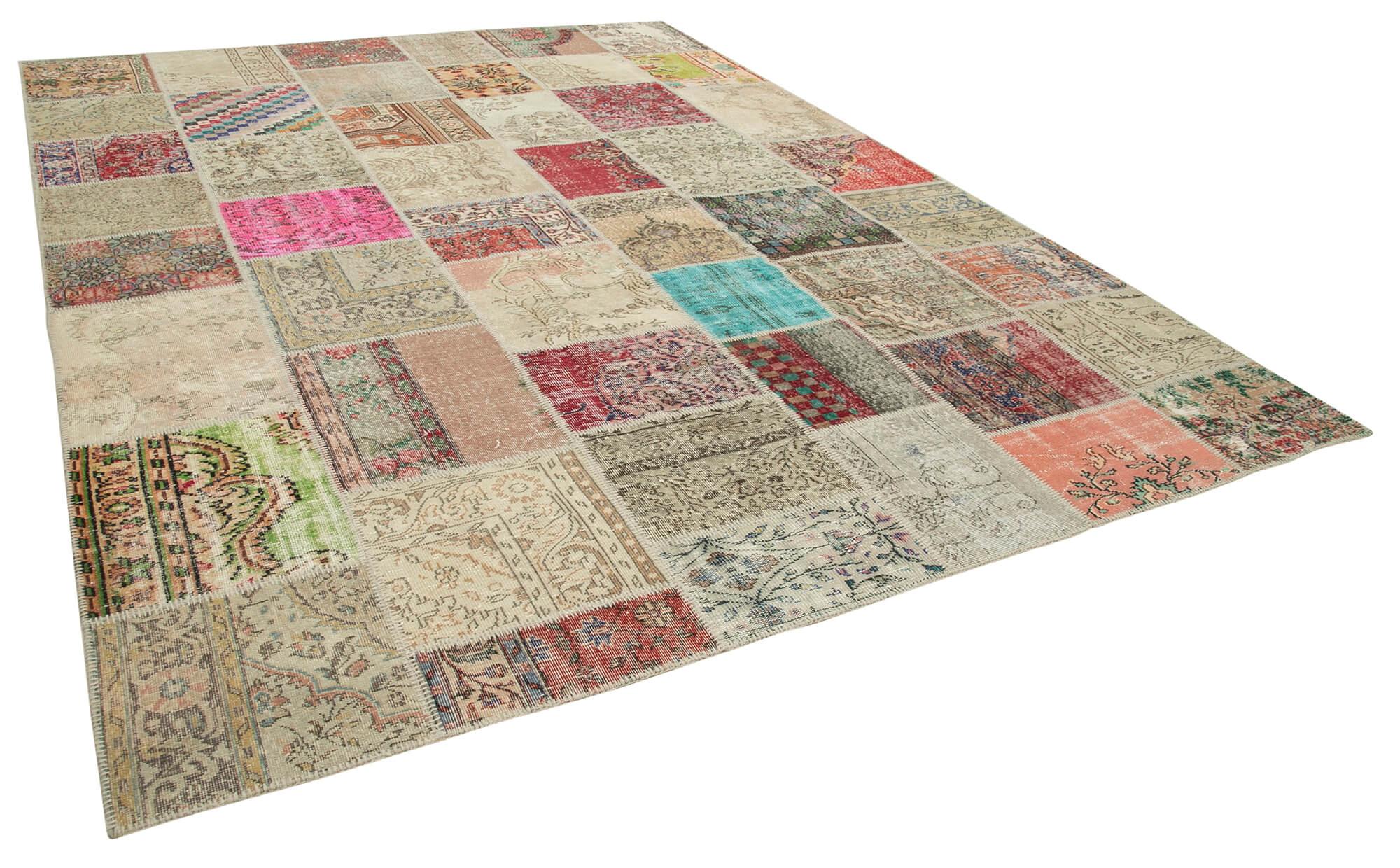 10 x 13 Beige Patchwork Rug - 929