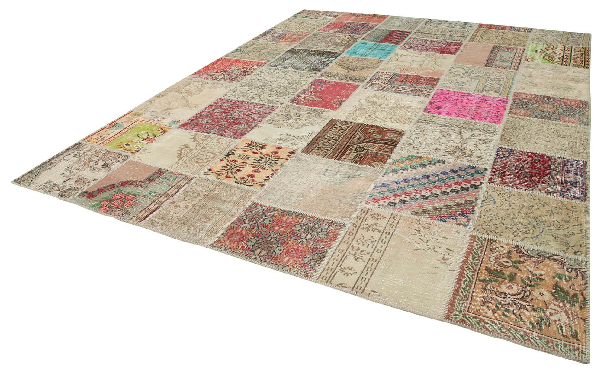 10 x 13 Beige Patchwork Rug - 929