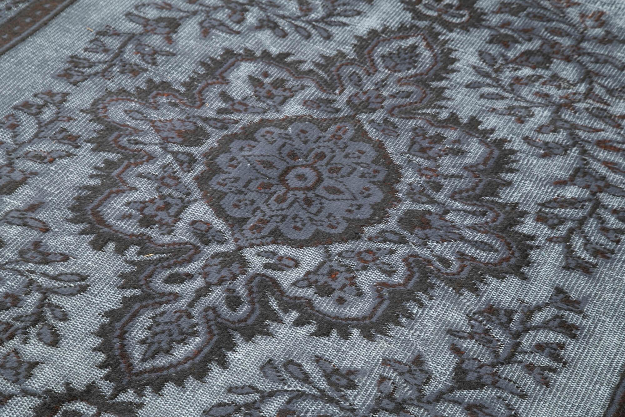 5 x 9 Grey Over Dyed Rug - 1044