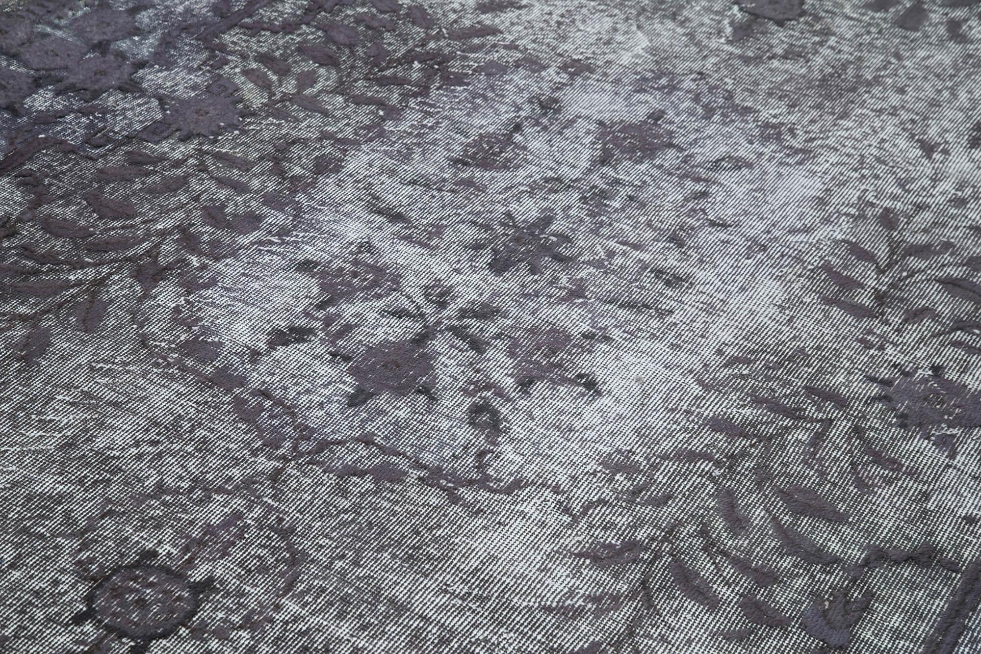 7 x 10 Grey Over Dyed Rug - 1082