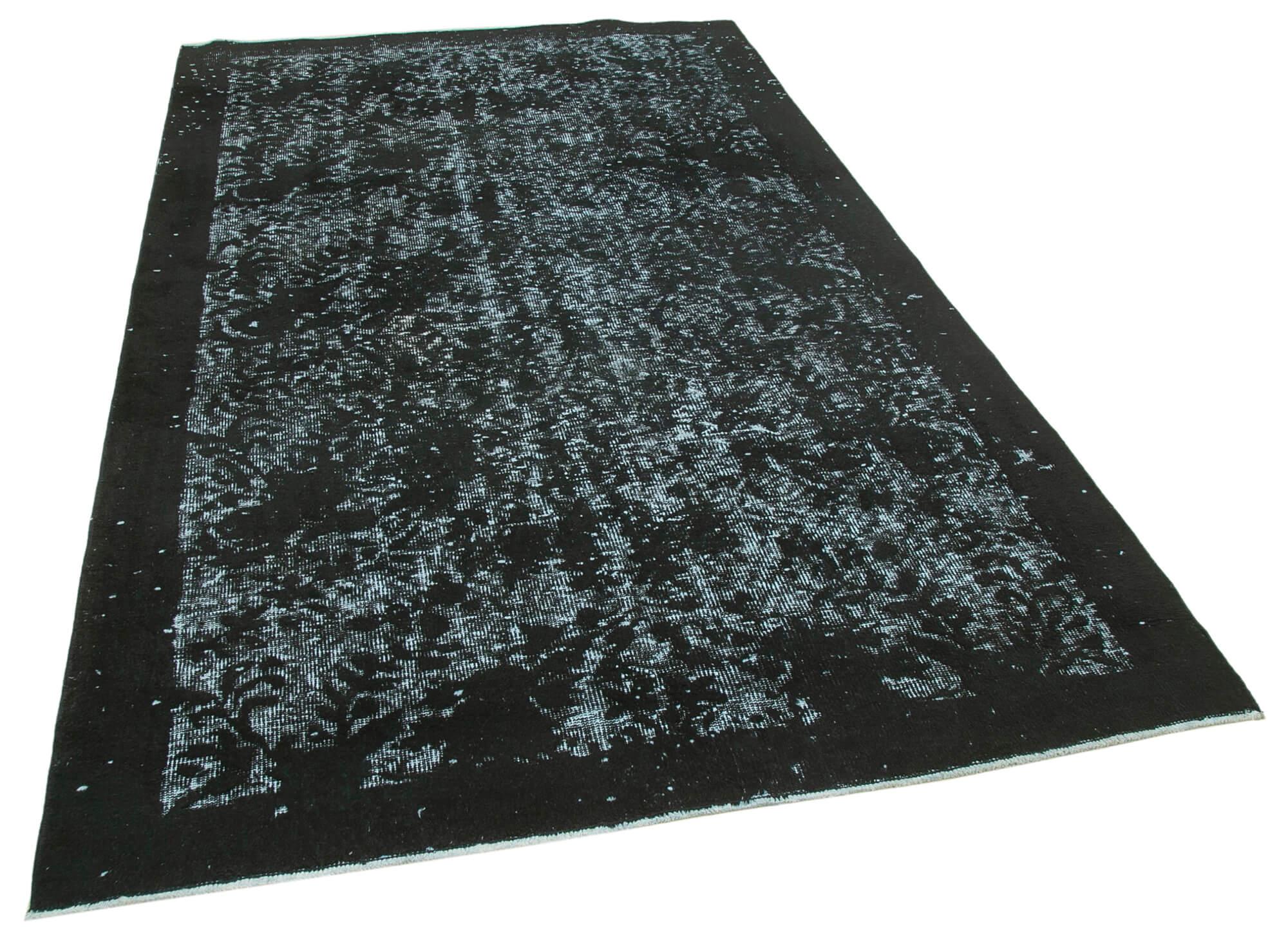 6 x 9 Black Over Dyed Rug - 1129