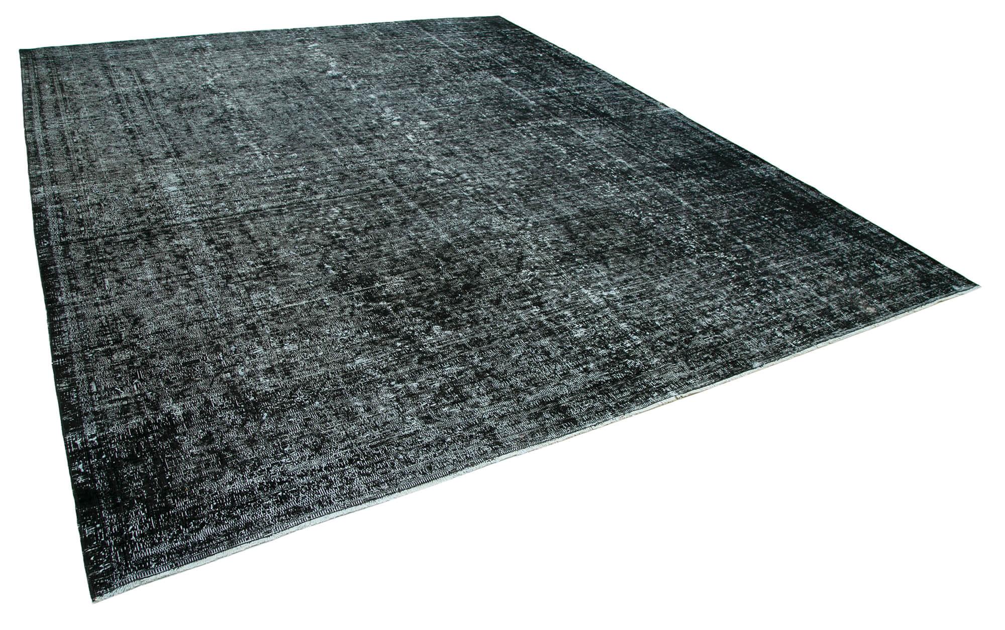 10 x 12 Black Overdyed Large Area Rug - 1147